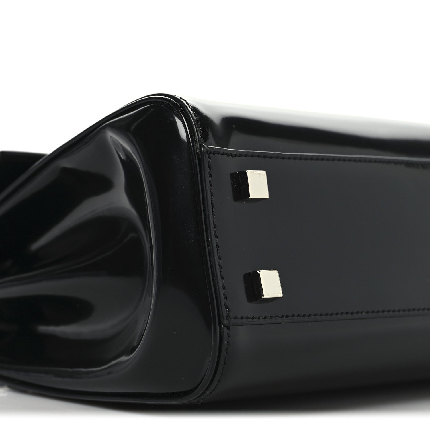 Shiny Calfskin Le Fermoir Top Handle Bag Small Black