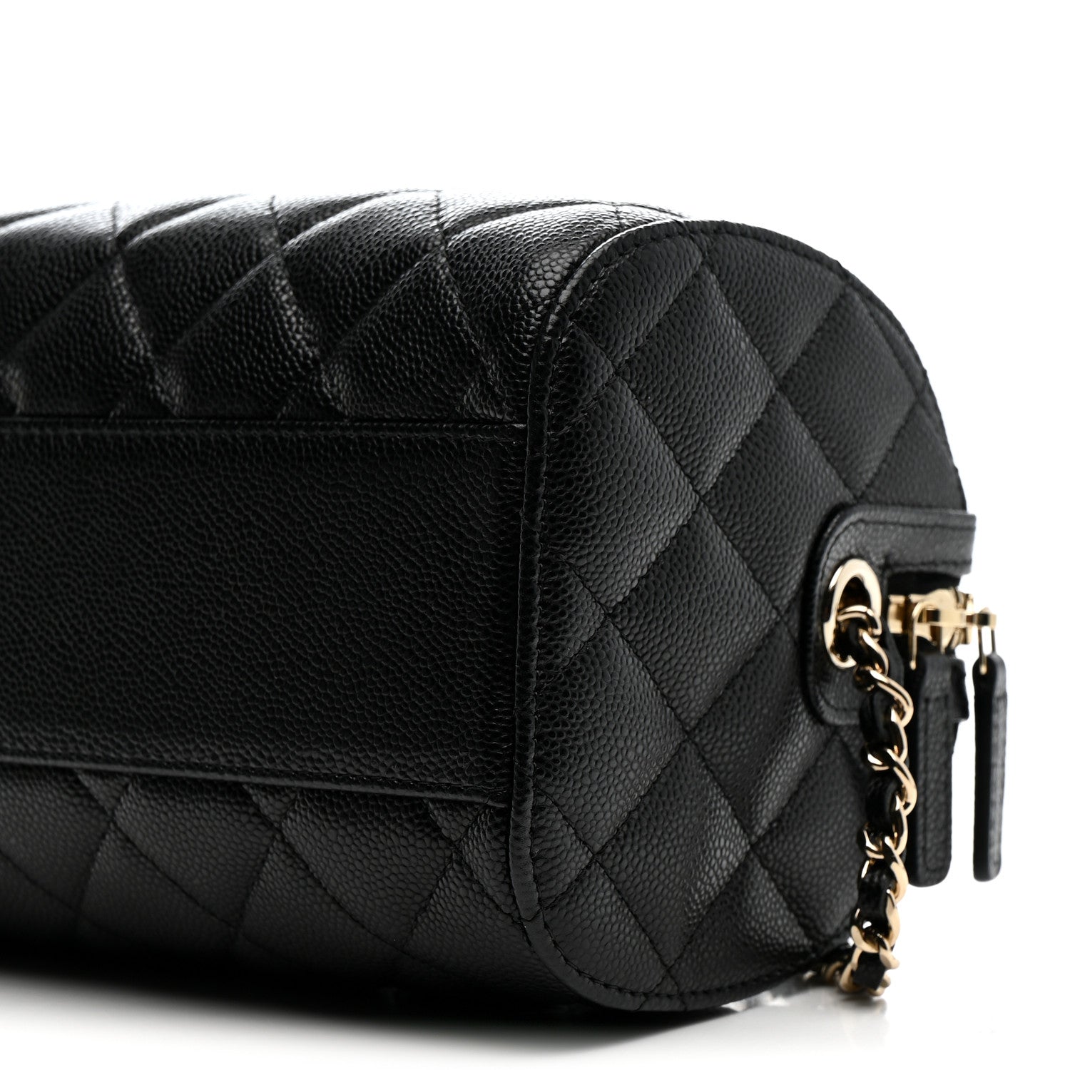 Caviar Quilted Barrel Clutch With Chain Black