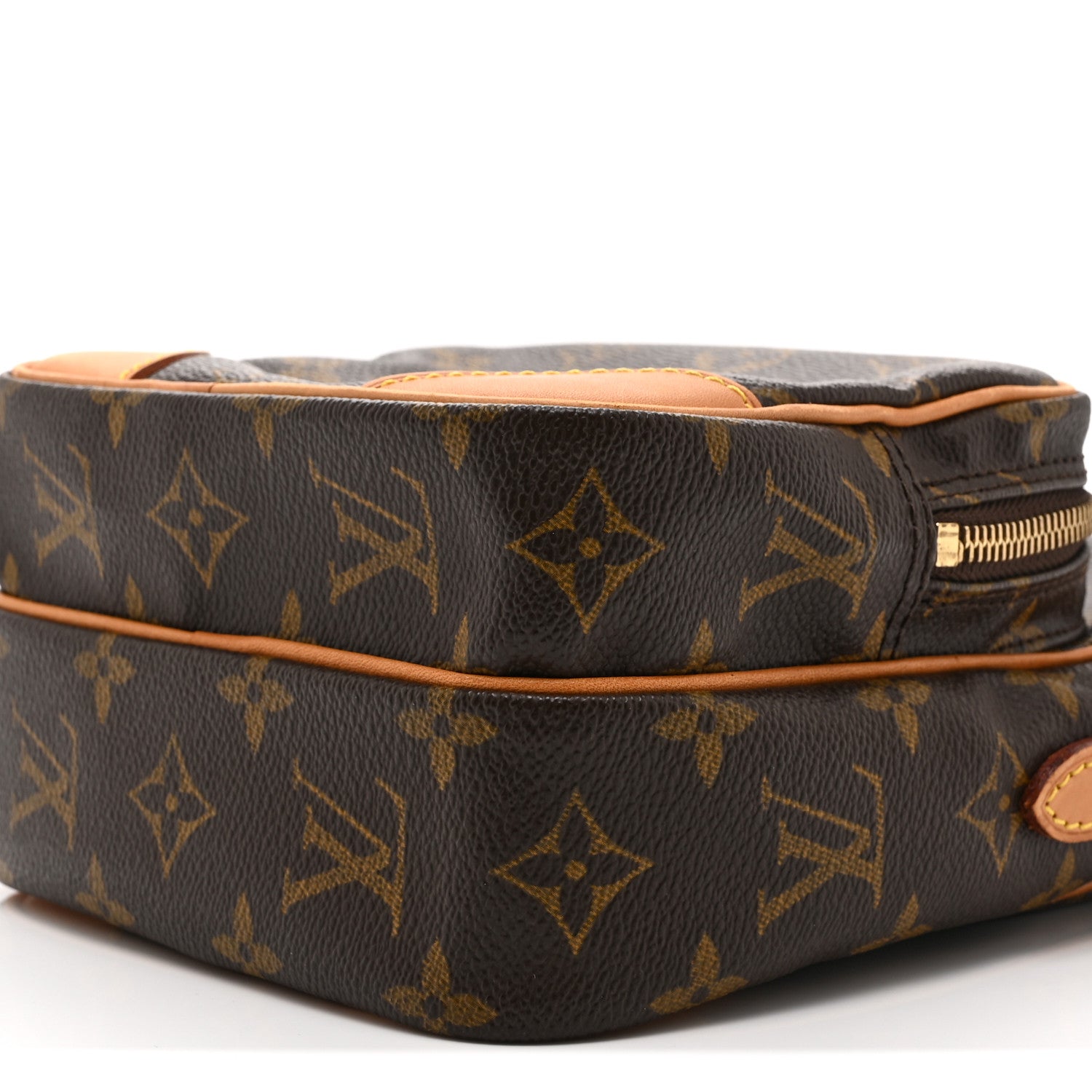 Monogram Amazone