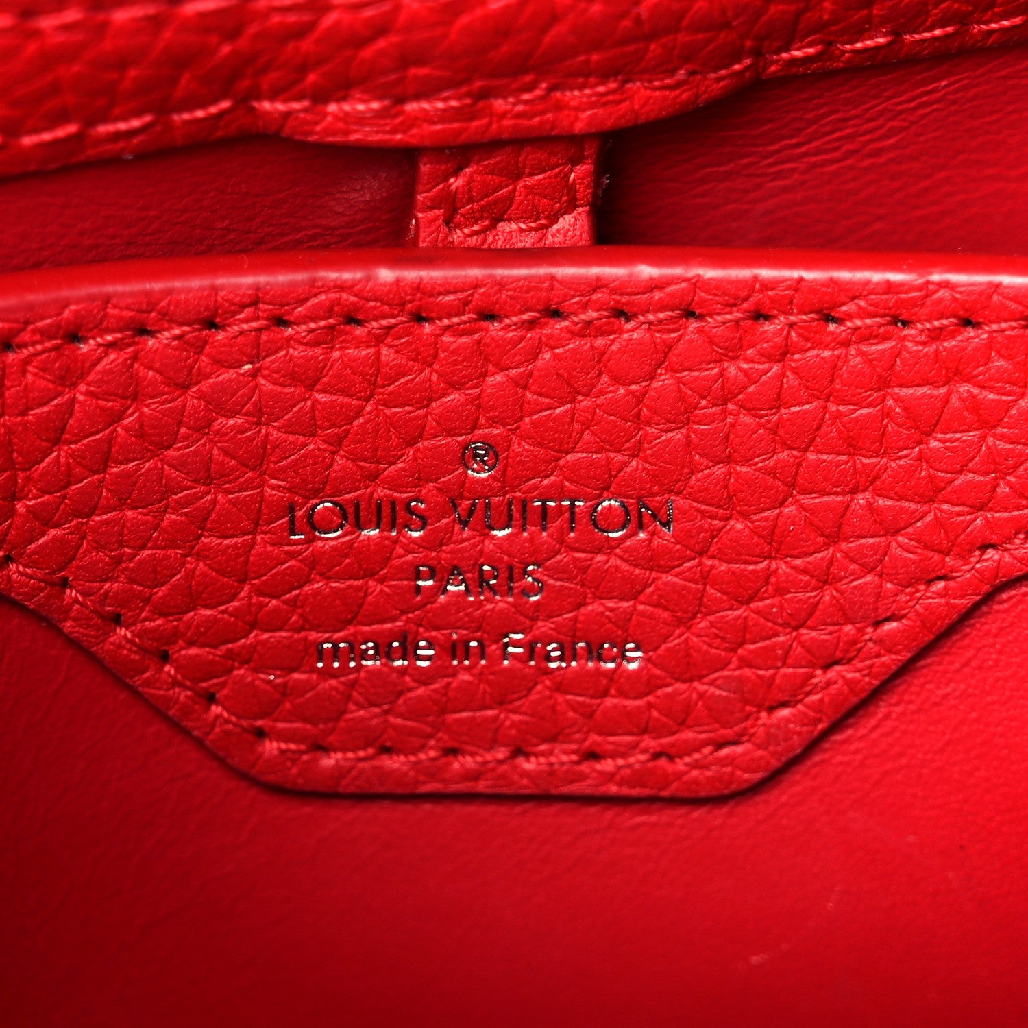 Taurillon Capucines BB Scarlet Red
