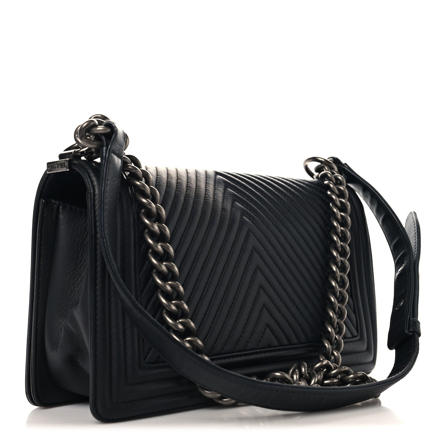 Calfskin Chevron Quilted Medium Chain Boy Flap Black