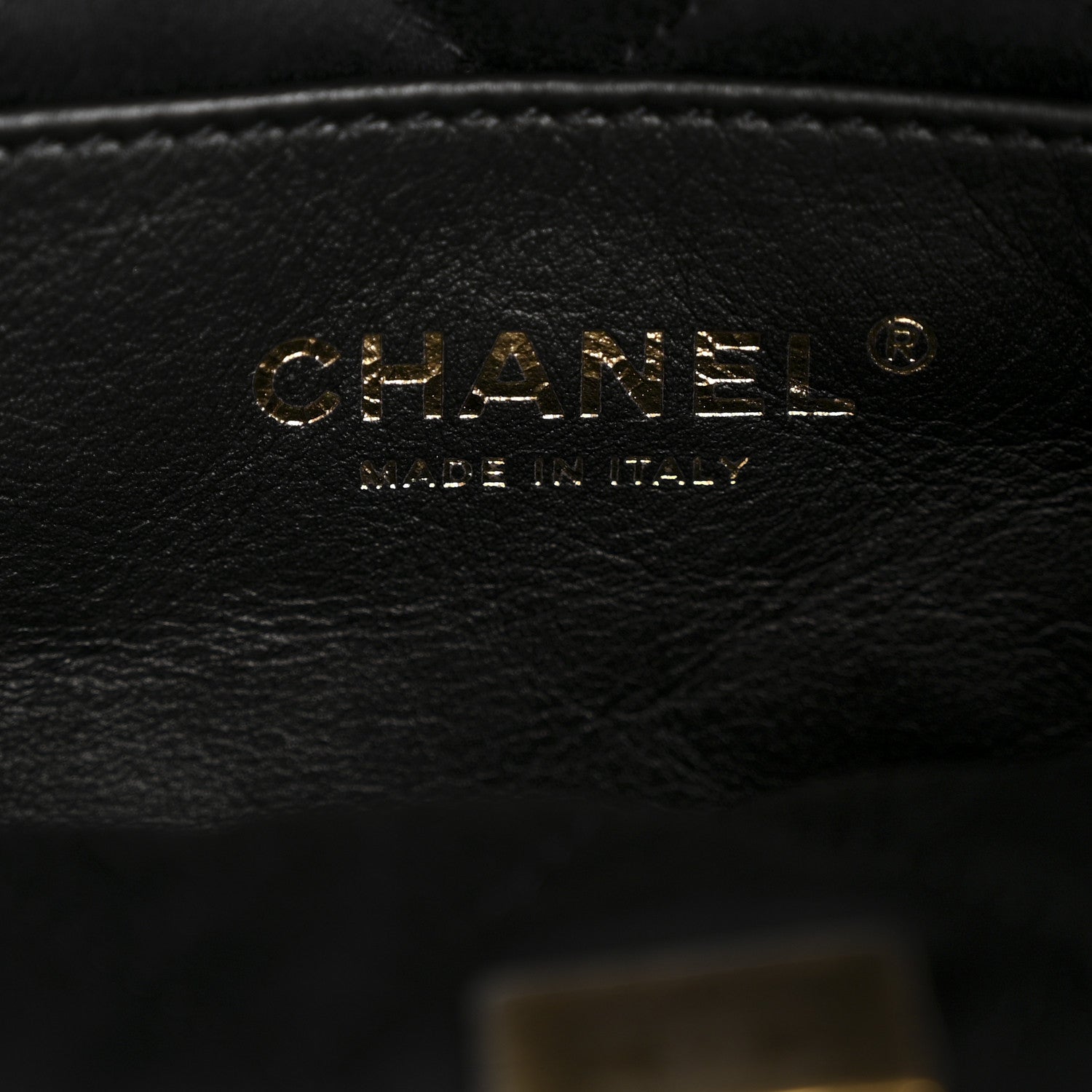 Shiny Calfskin Quilted Mini Chanel 22 Black