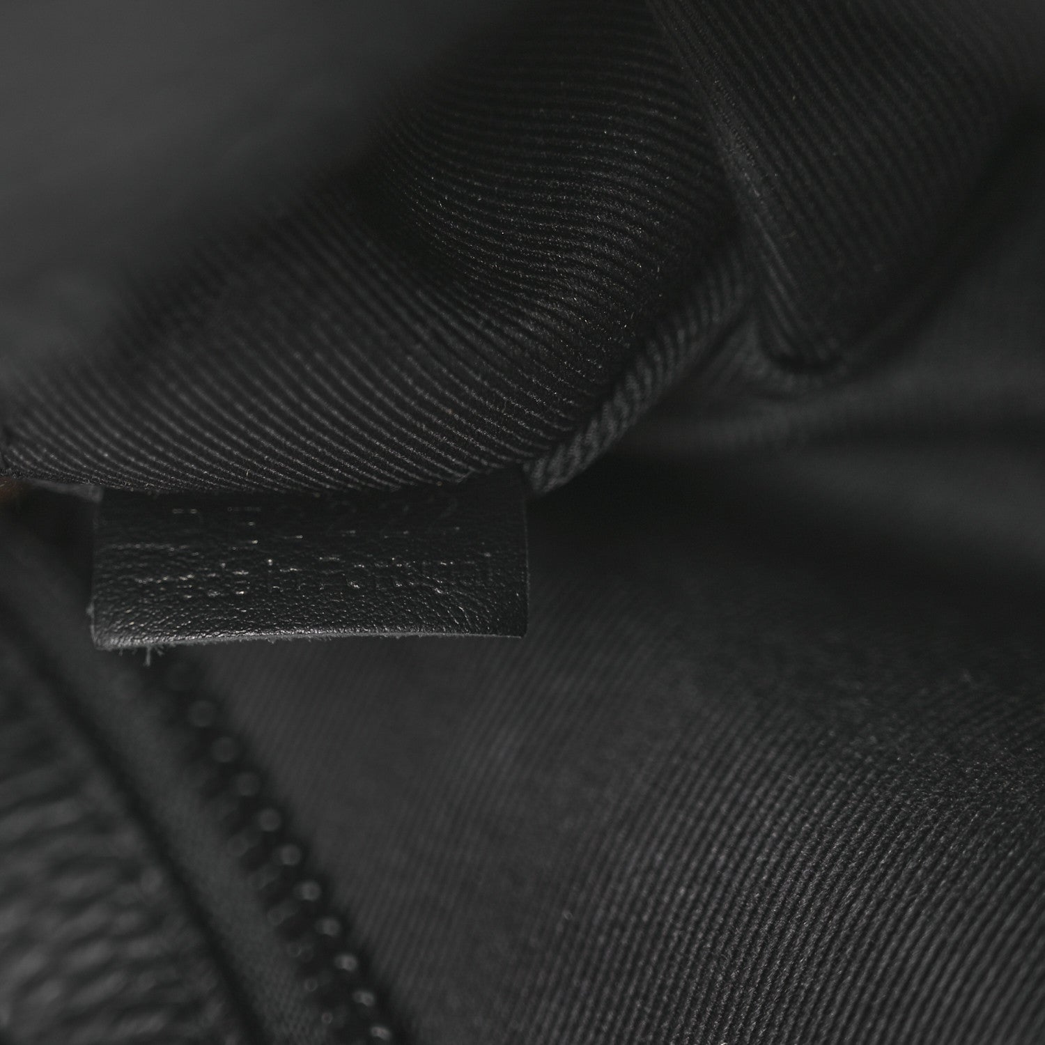 Taurillon Monogram Uniformes Solar Ray Soft Pochette Volga Belt Bag Black
