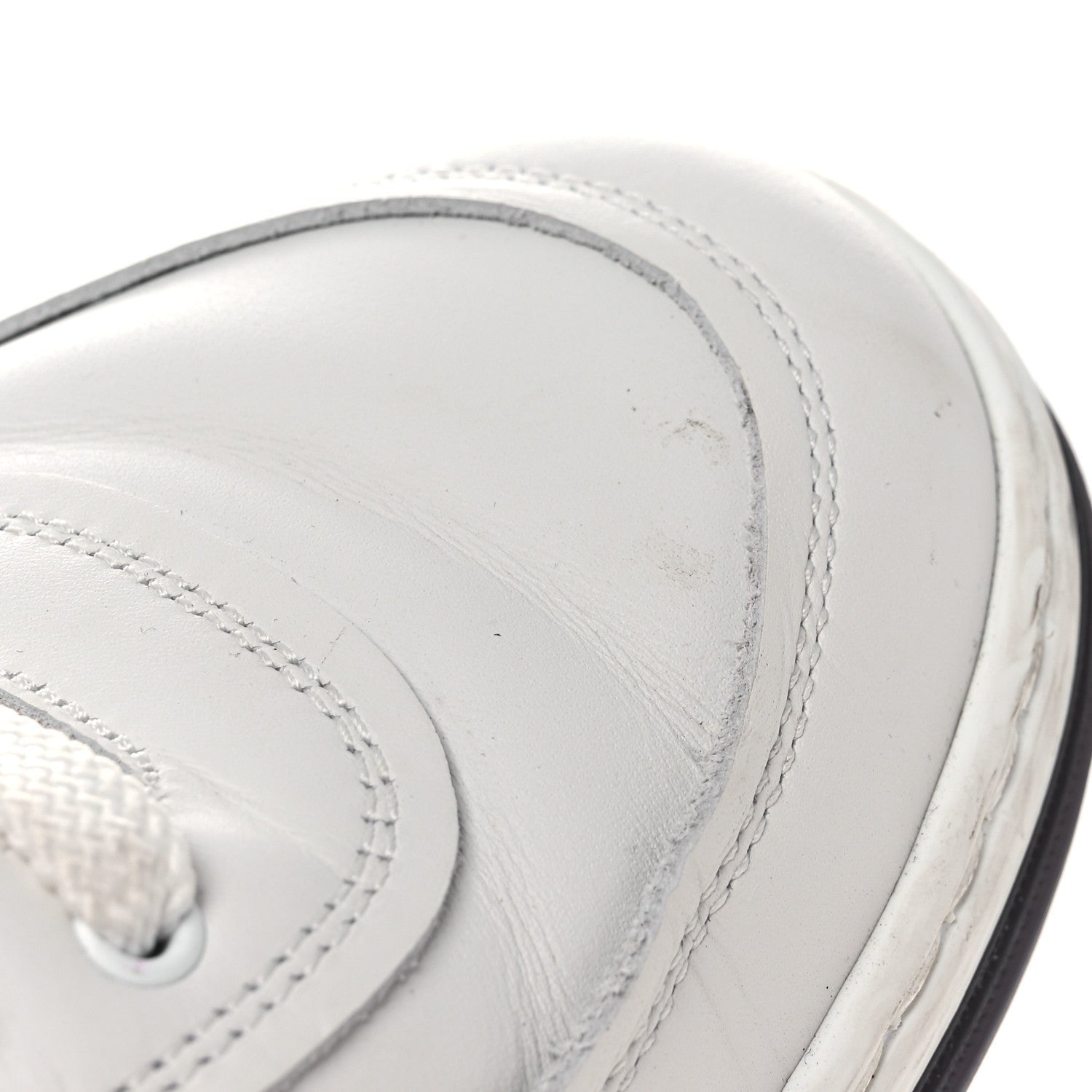 Calfskin CC Womens Sneakers 38 White Black