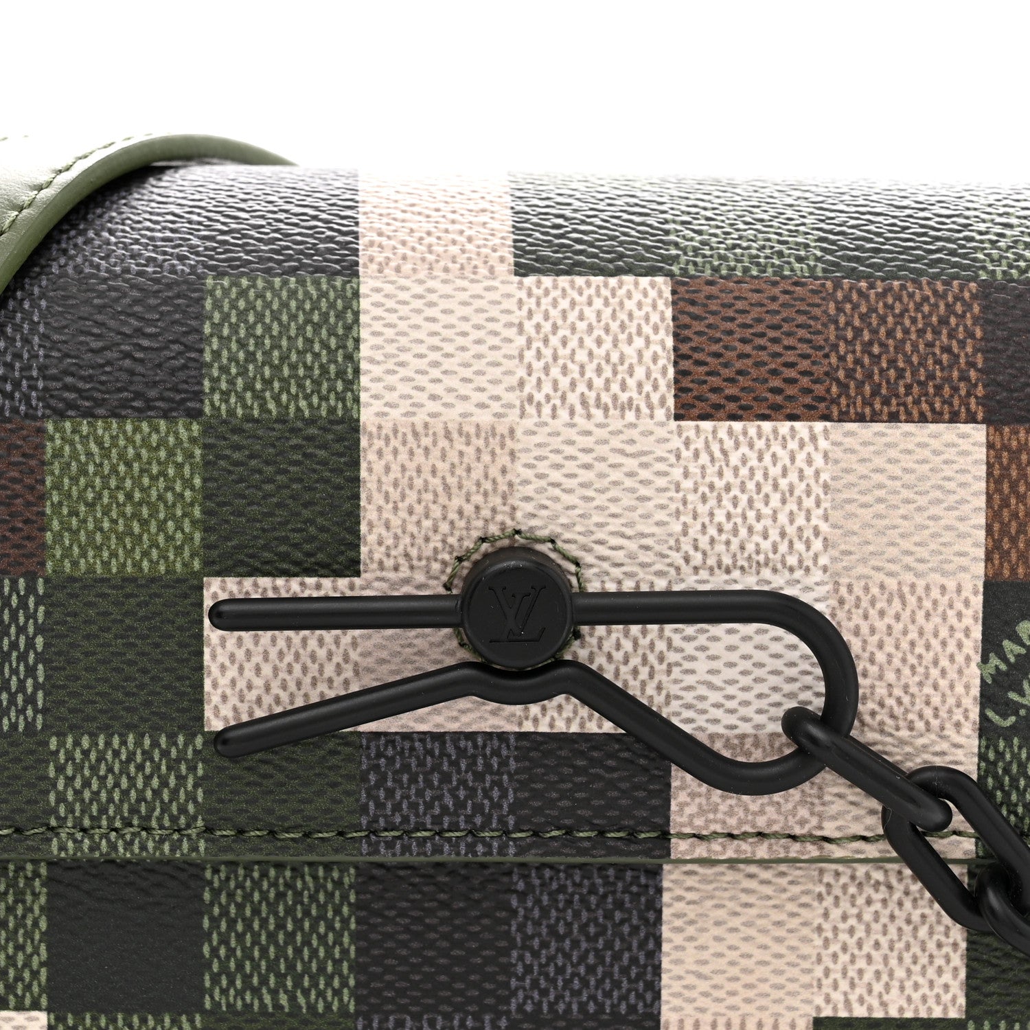 Damoflage Steamer Wearable Wallet Green