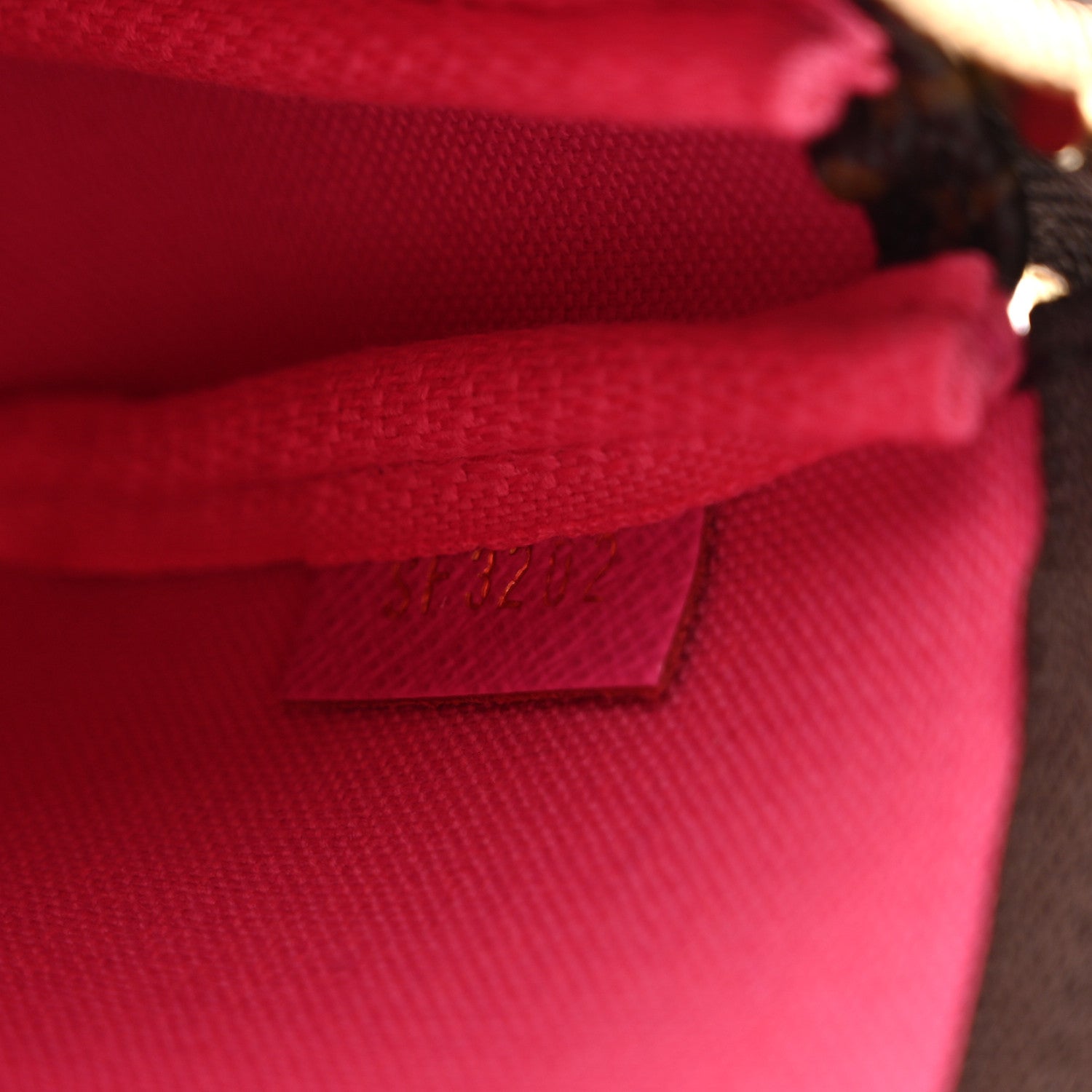 Monogram 2022 Christmas Animation Seoul Mini Pochette Accessories Fuchsia