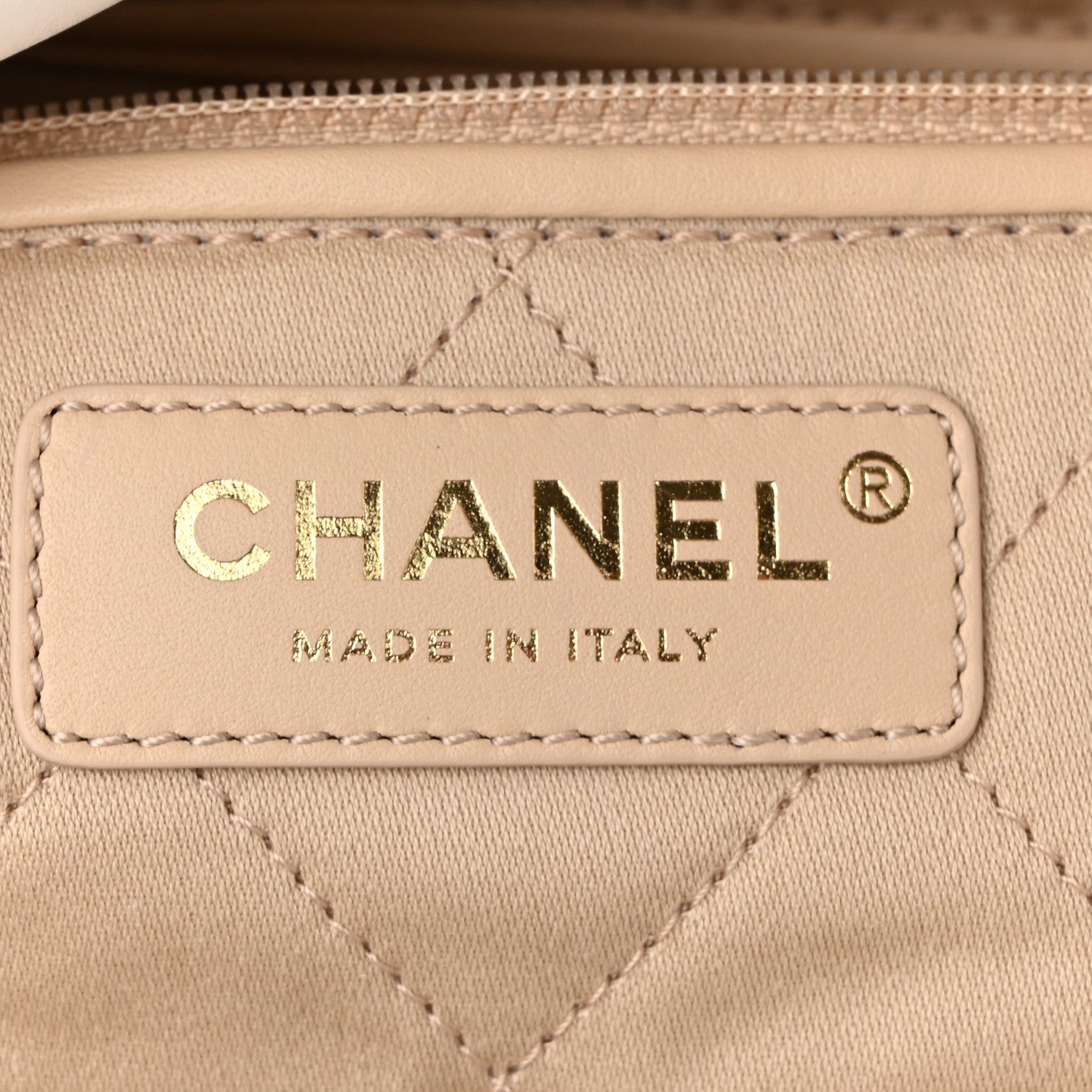 Shiny Calfskin Quilted Small Chanel  White
