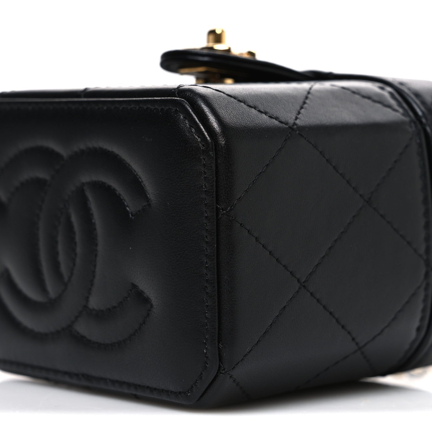 Lambskin Quilted Vanity Clutch With Chain Black