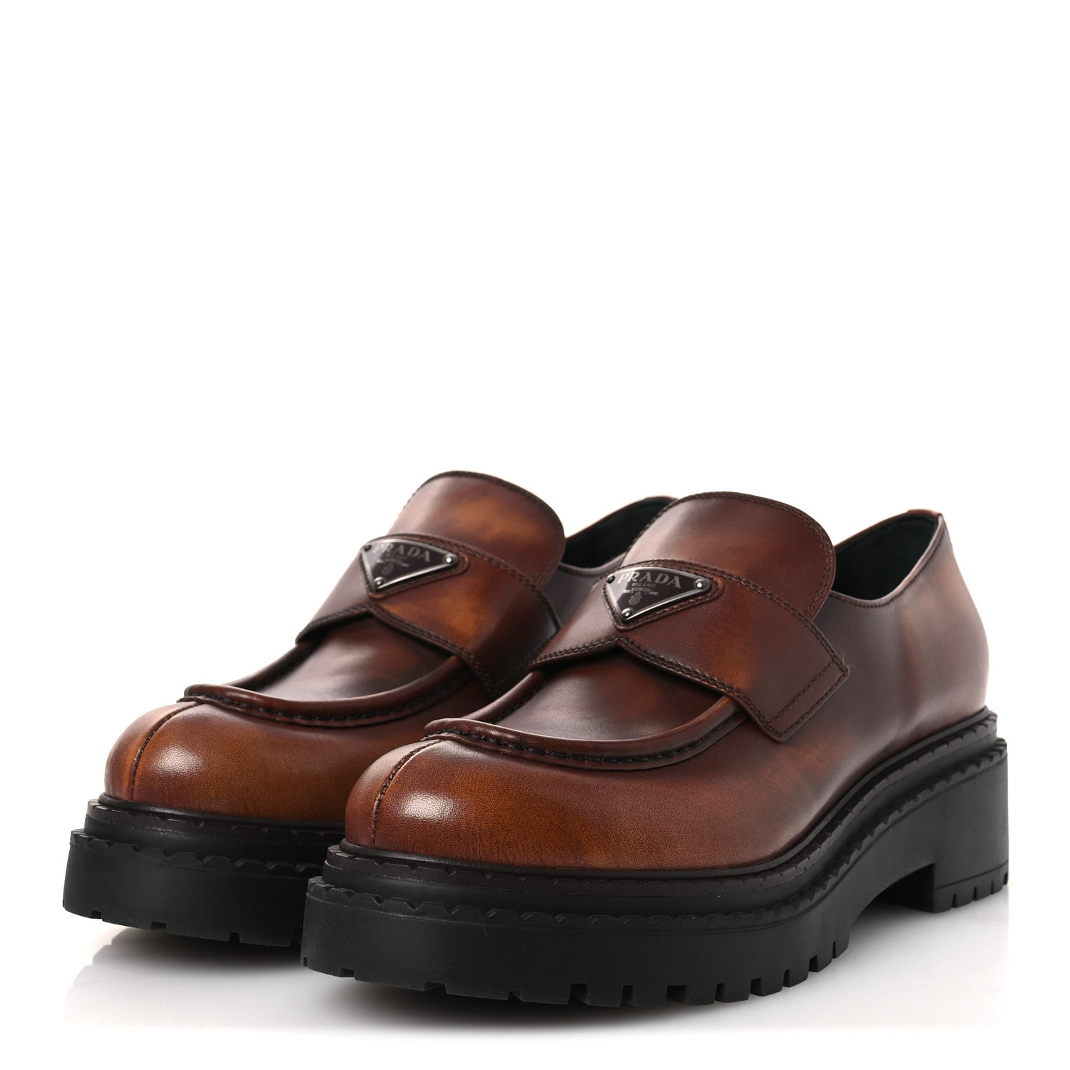 Vitello Fume Metal Triangle Logo 50mm Loafers 40.5 Cognac