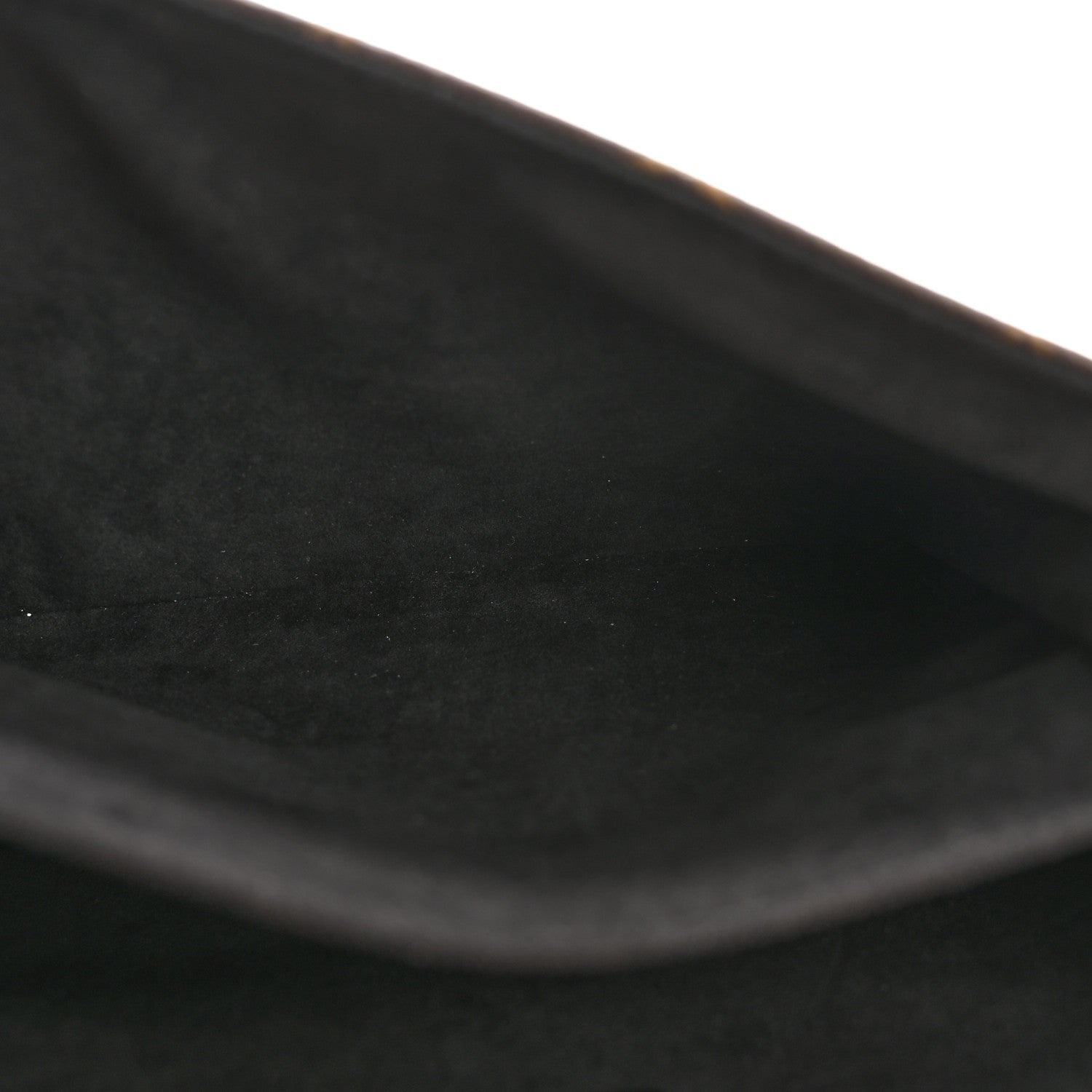Reverse Monogram Pochette Metis