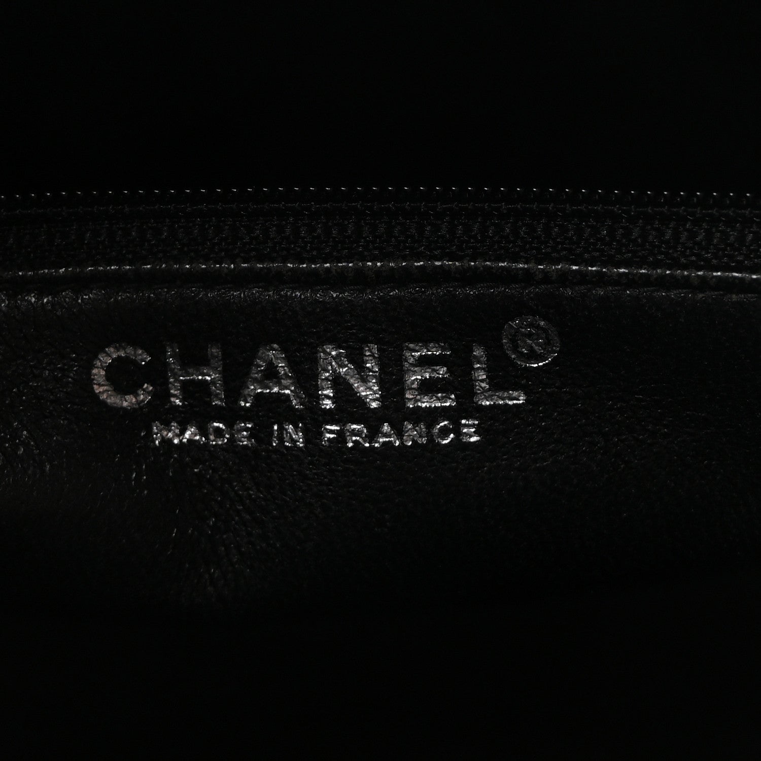 Caviar Quilted Medallion Tote Black