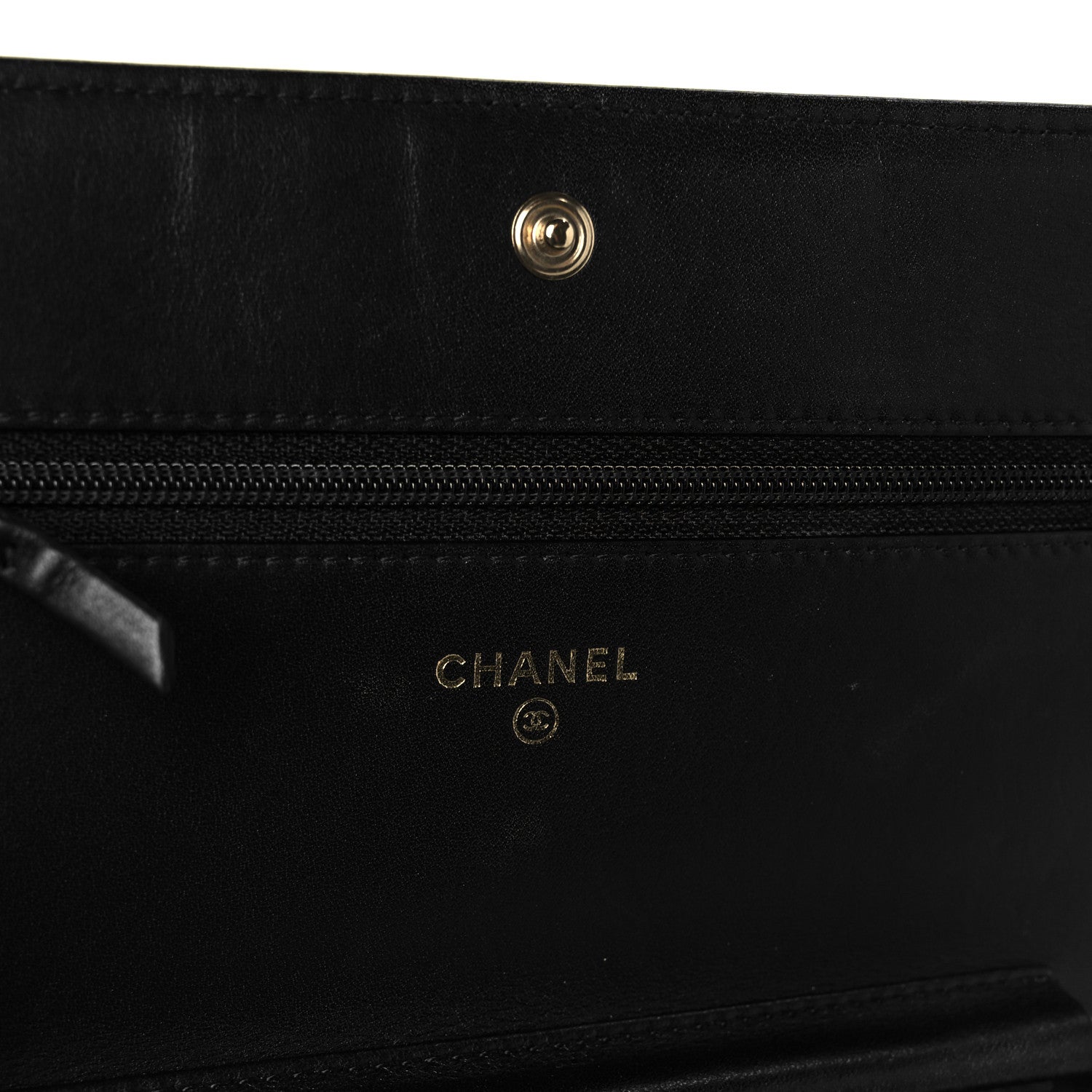 Calfskin Chevron Boy Wallet On Chain WOC Black
