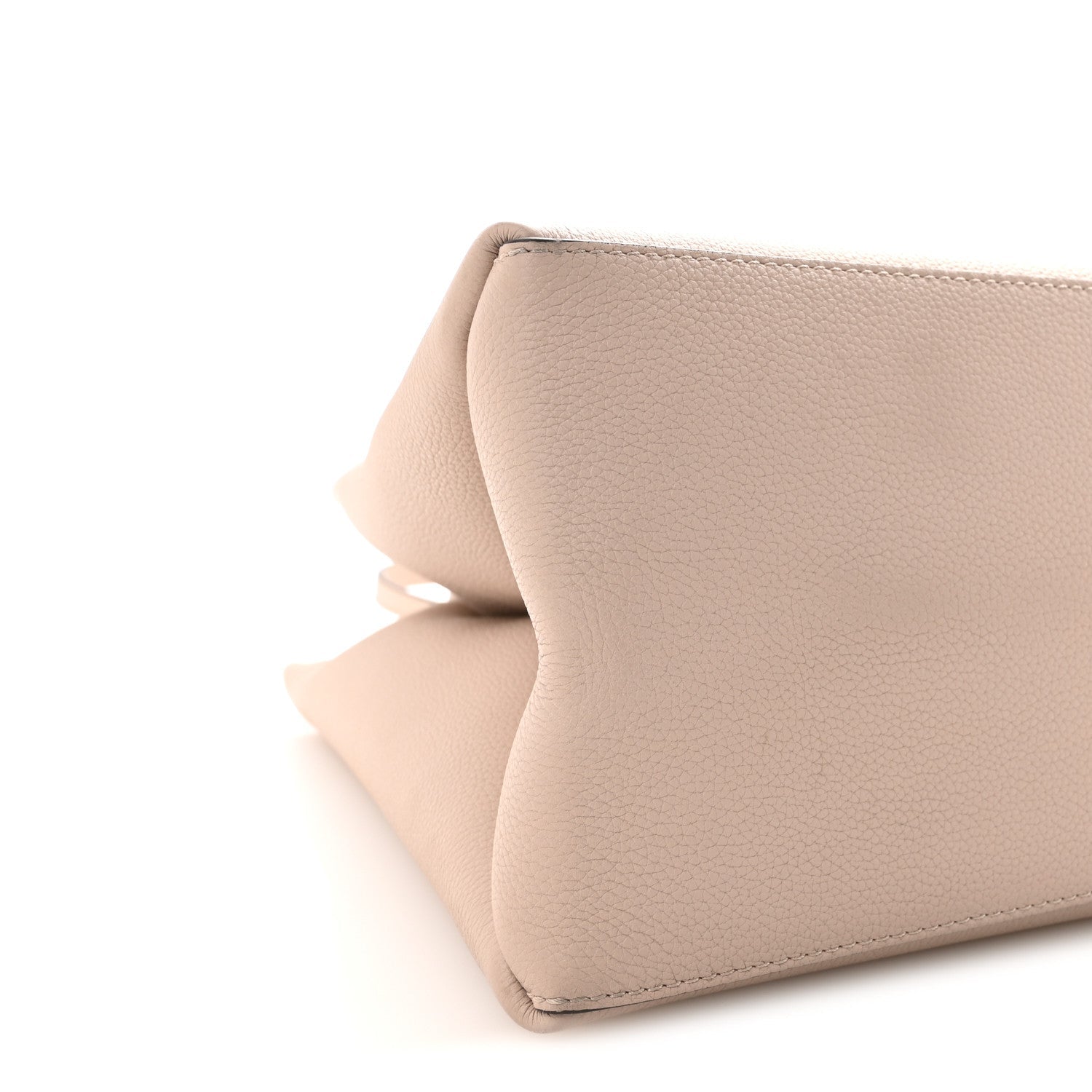 Grained Calfskin Lockme Shopper Greige