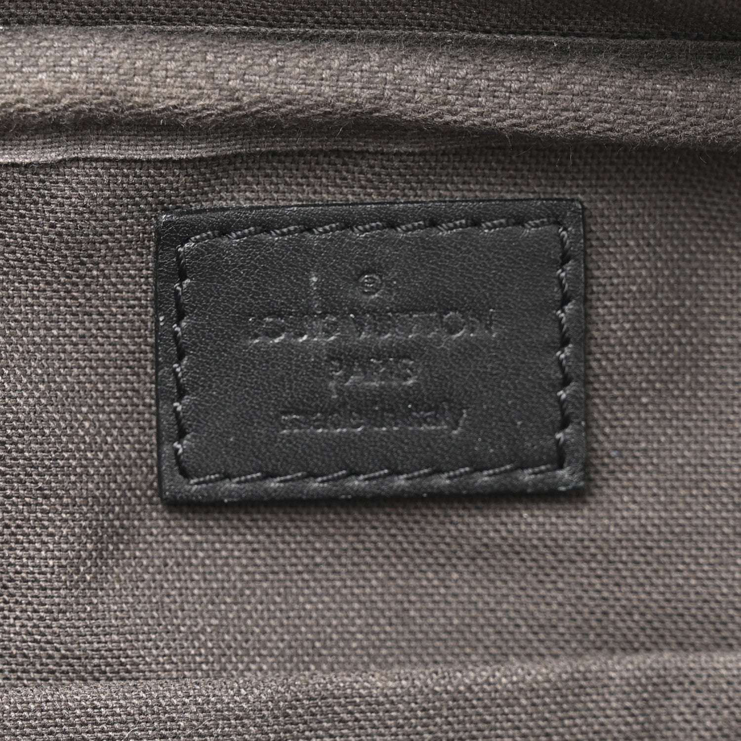 Damier Infini Ambler Onyx