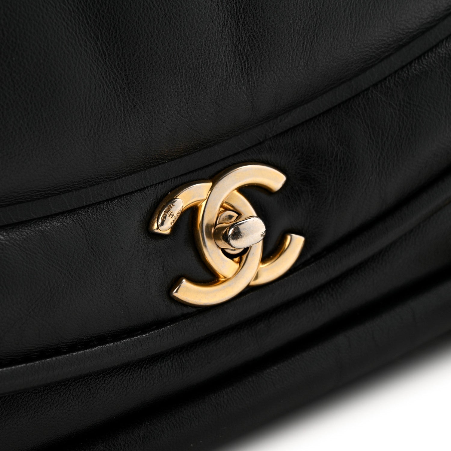 Lambskin Medium Simply Flap Black