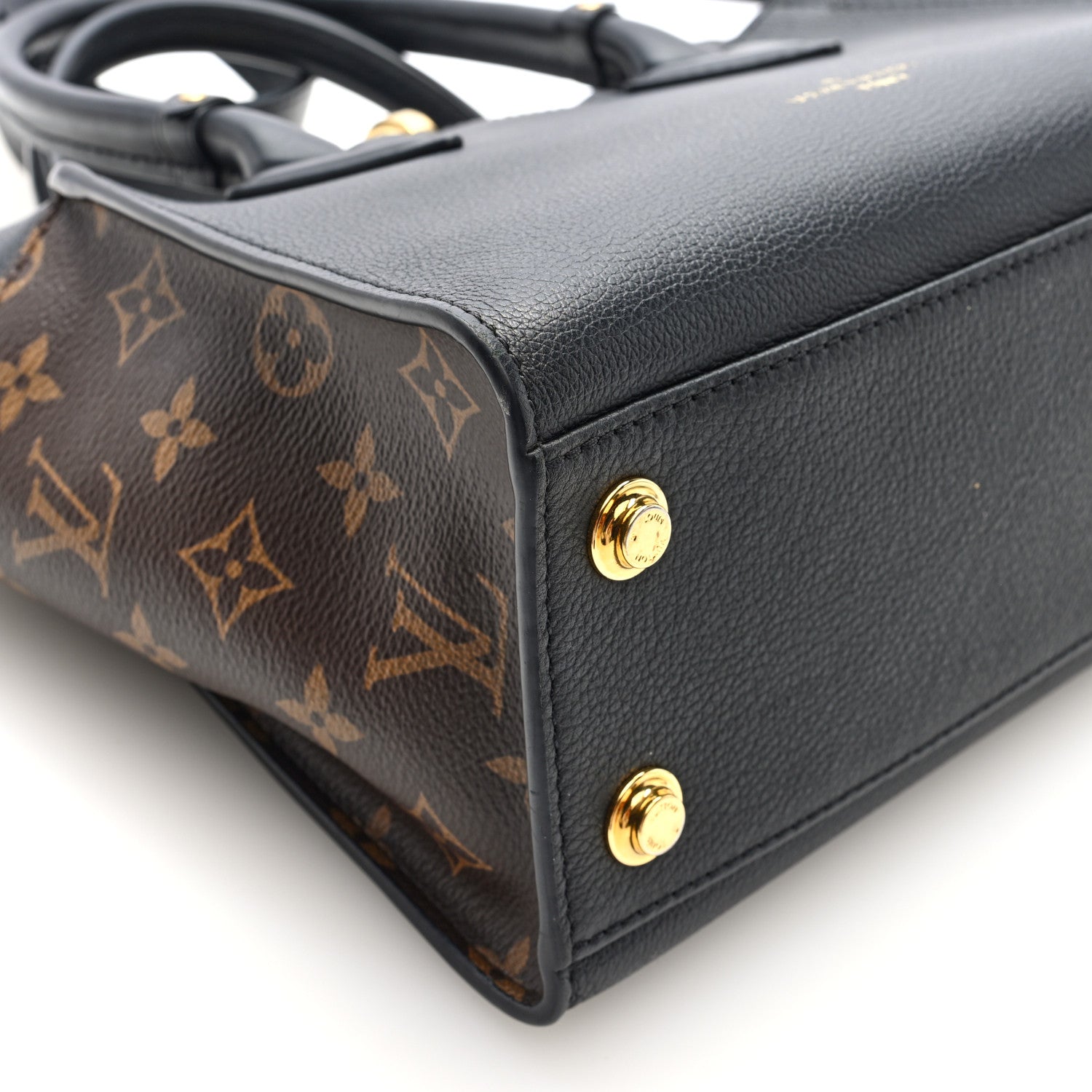 Calfskin Monogram On My Side PM Black
