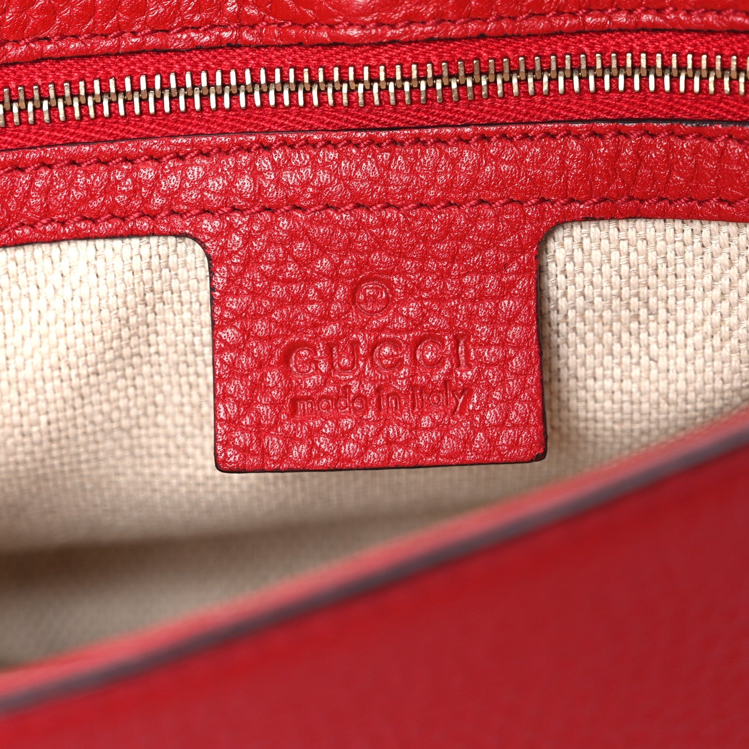 Pebbled Calfskin Medium Soho Flap Crossbody Vibrant Red
