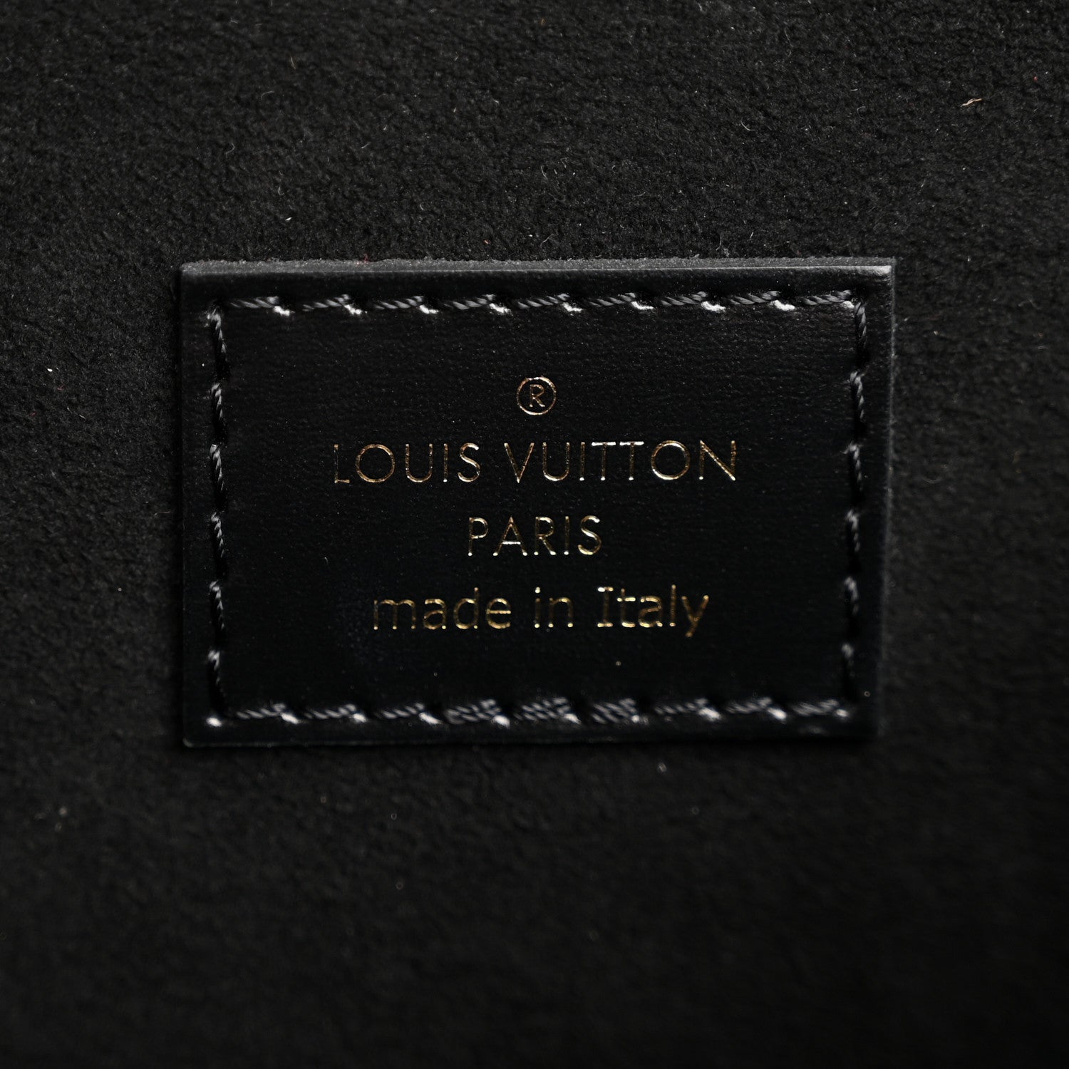Reverse Monogram Pochette Metis