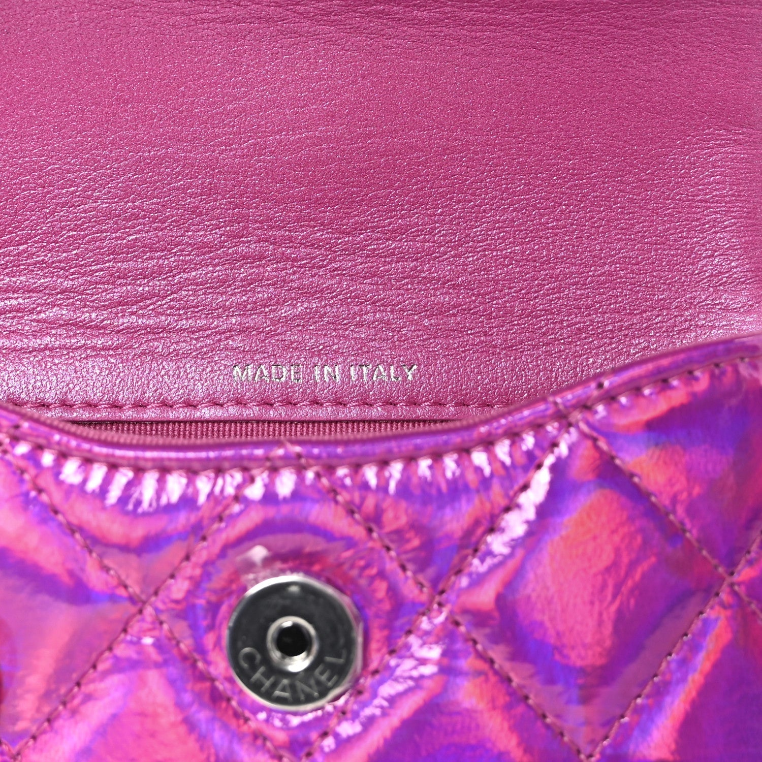Iridescent Mirror Goatskin Hook Card Holder Fuchsia