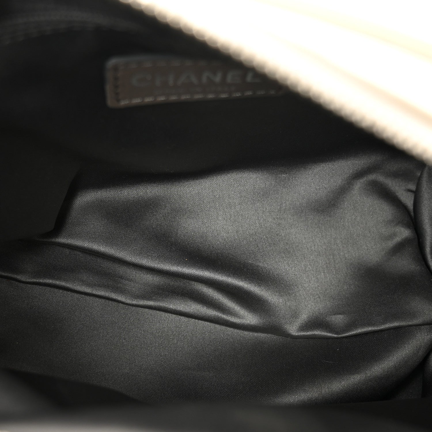 Lambskin LAX East West Shoulder Bag Ivory