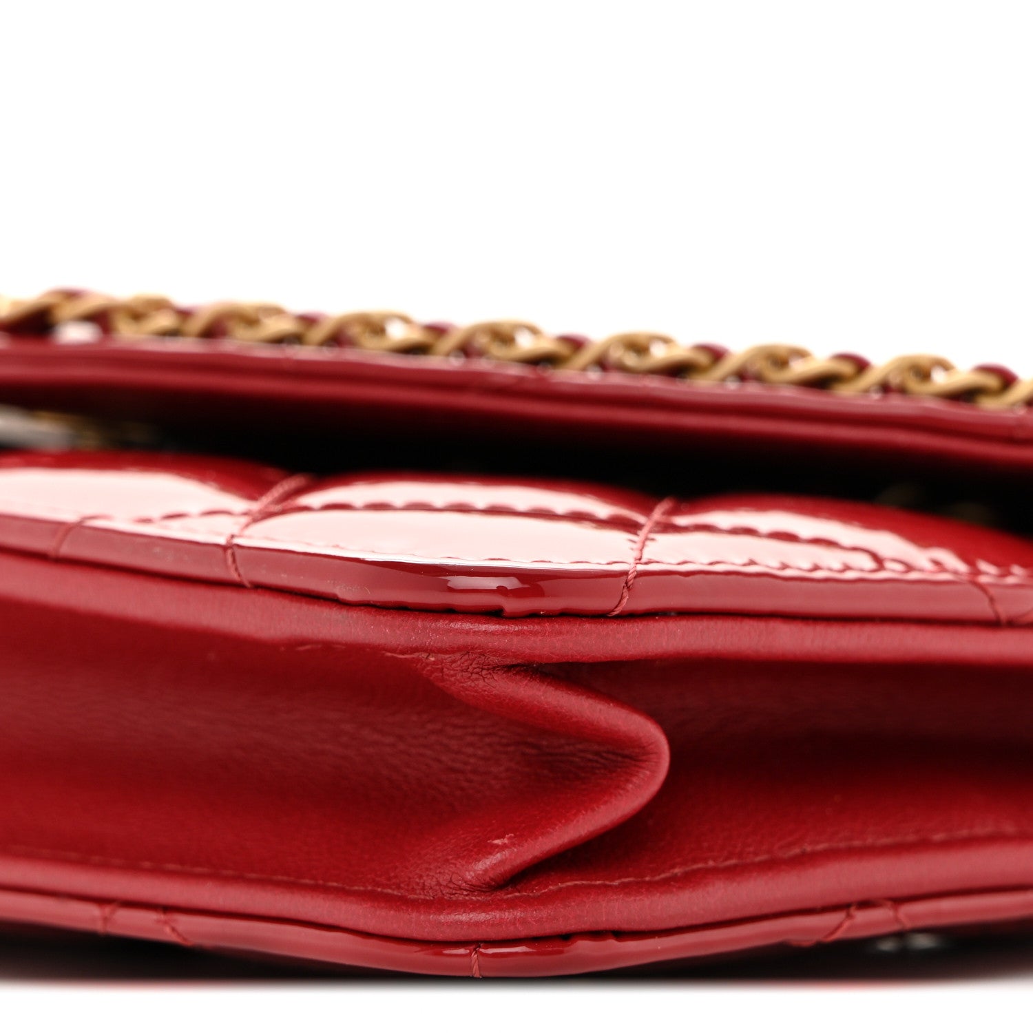 Patent Quilted Chain Around Heart Wallet On Chain WOC Red