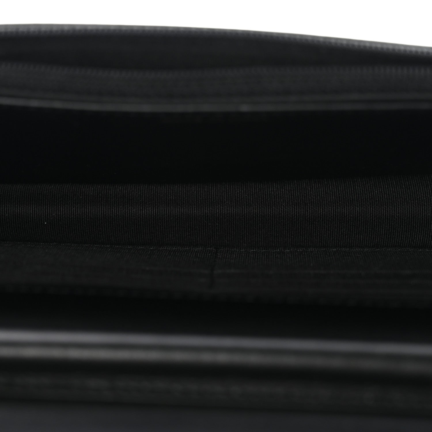 Caviar Quilted Boy Wallet On Chain WOC Black
