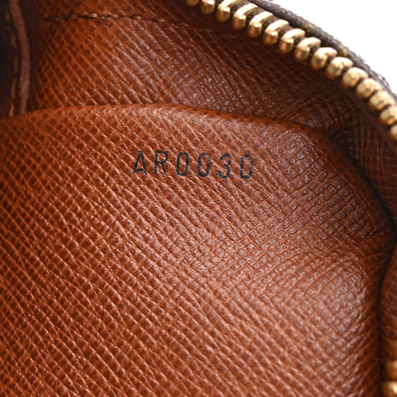 Monogram Amazone