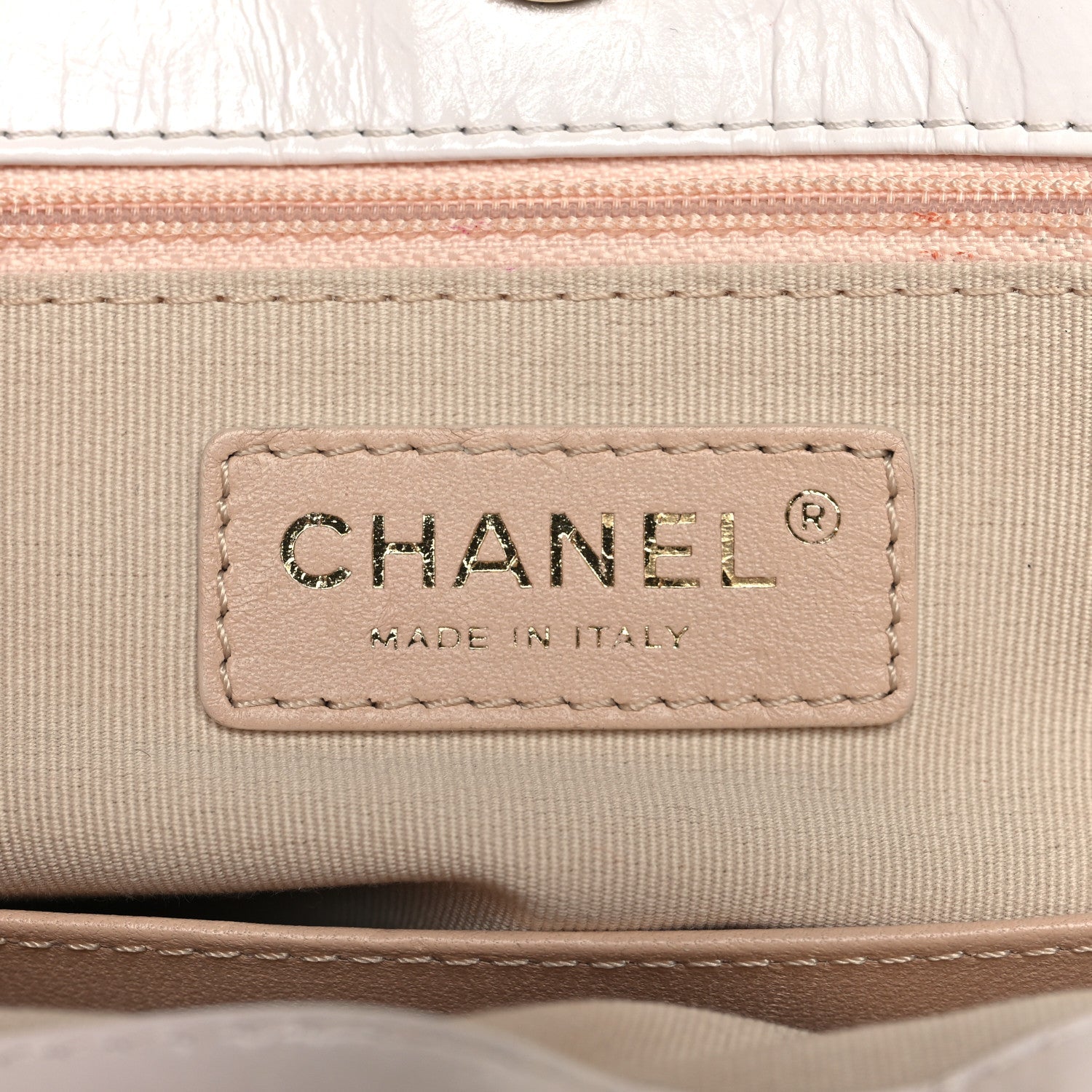Shiny Crumpled Calfskin Quilted Large Wavy CC Hobo White
