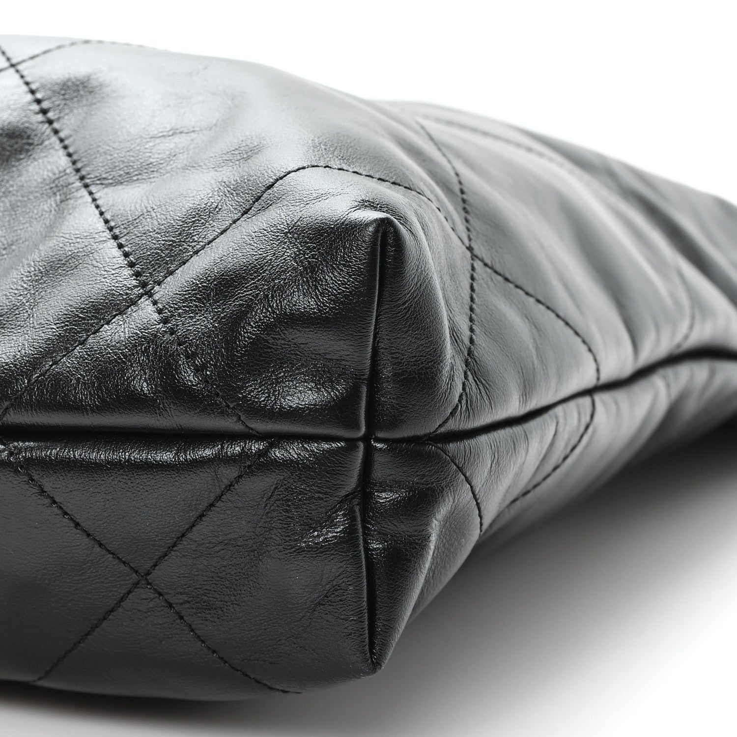 Shiny Calfskin Quilted Small Chanel 22 Black
