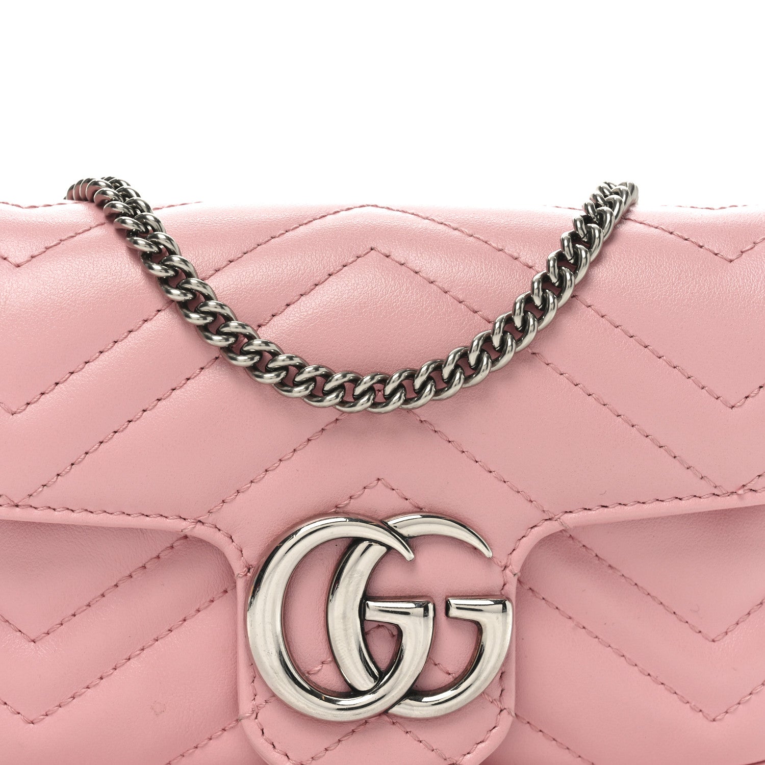Calfskin Matelasse Super Mini GG Marmont Shoulder Bag Wild Rose