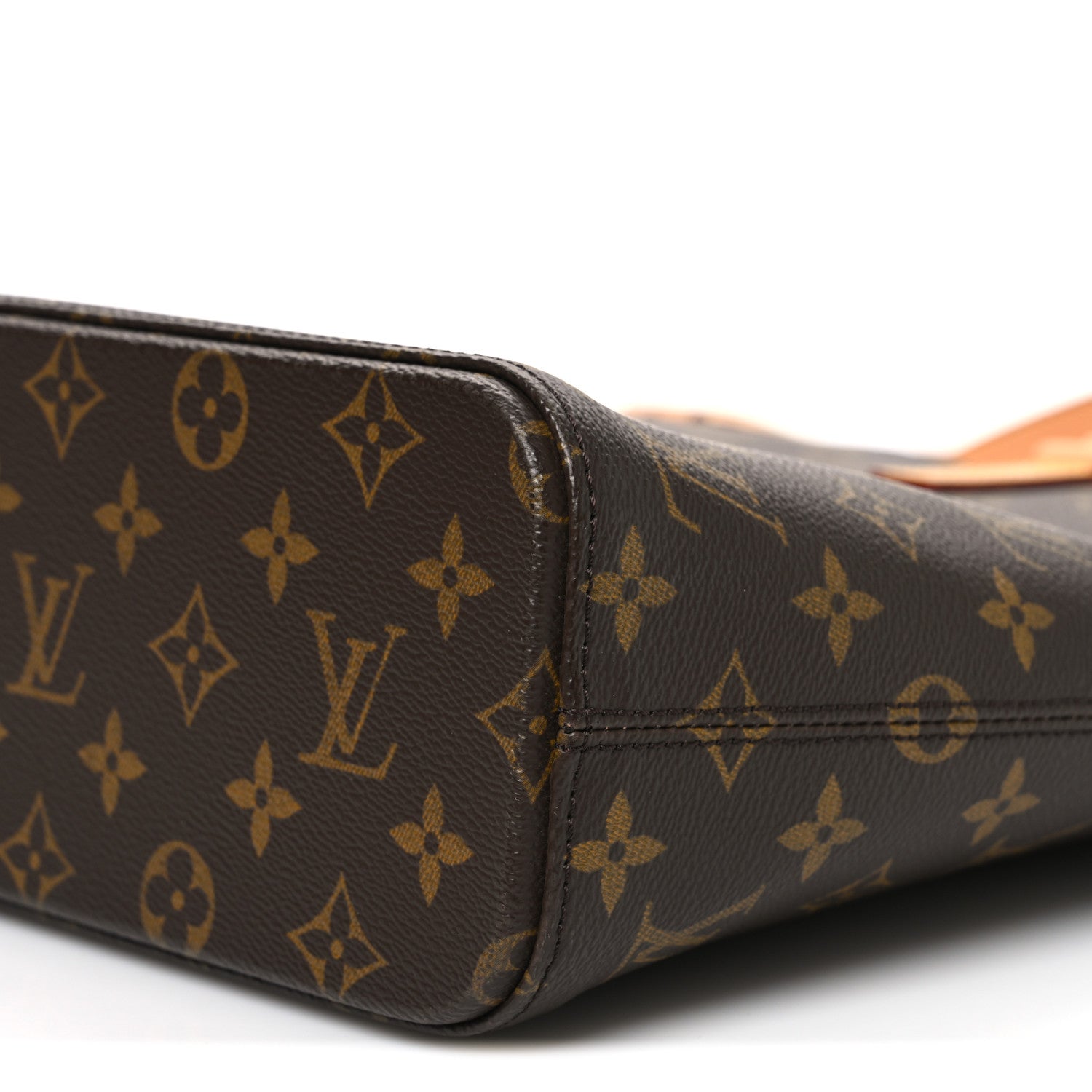 Monogram Luco