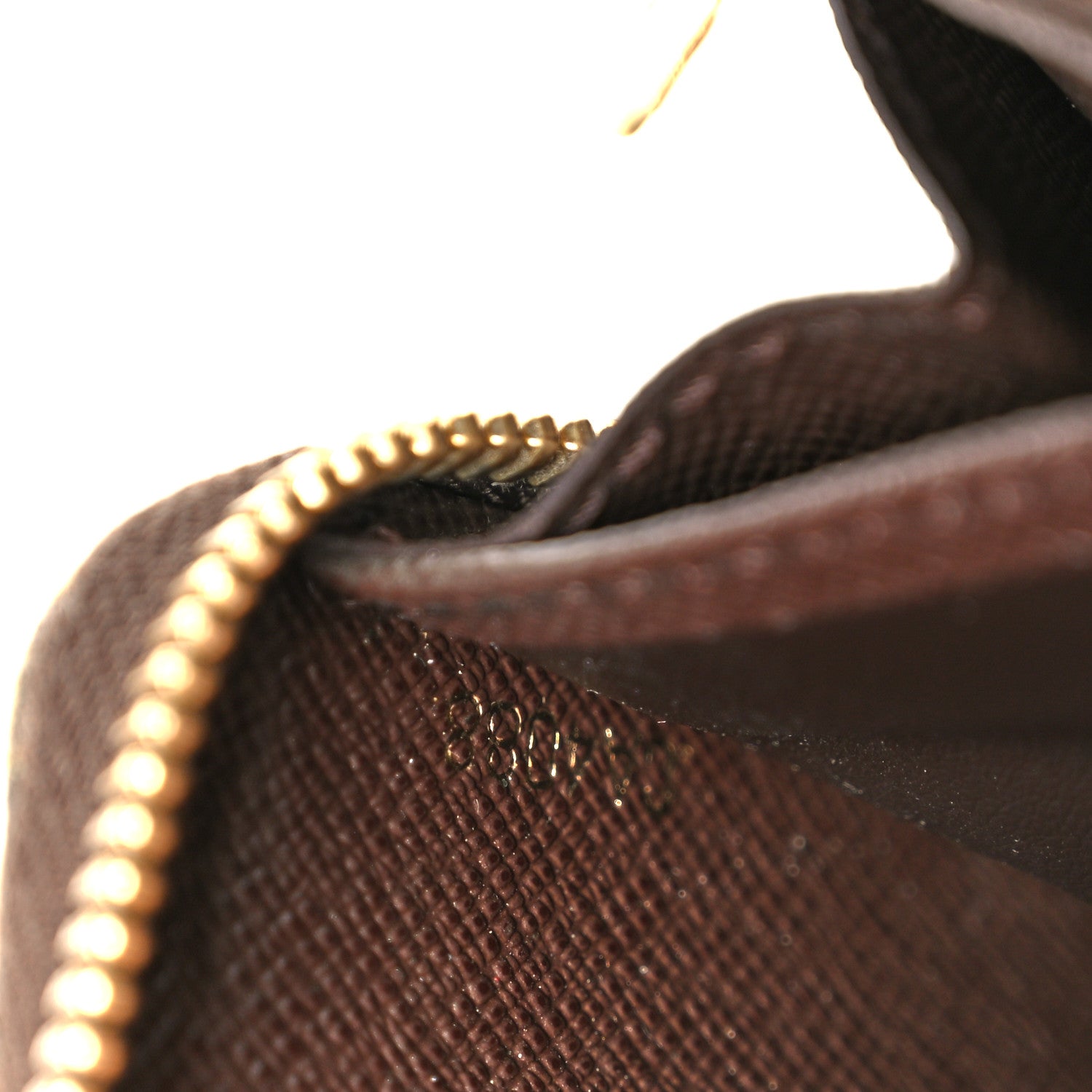 Mini Lin Zippy Wallet Ebene