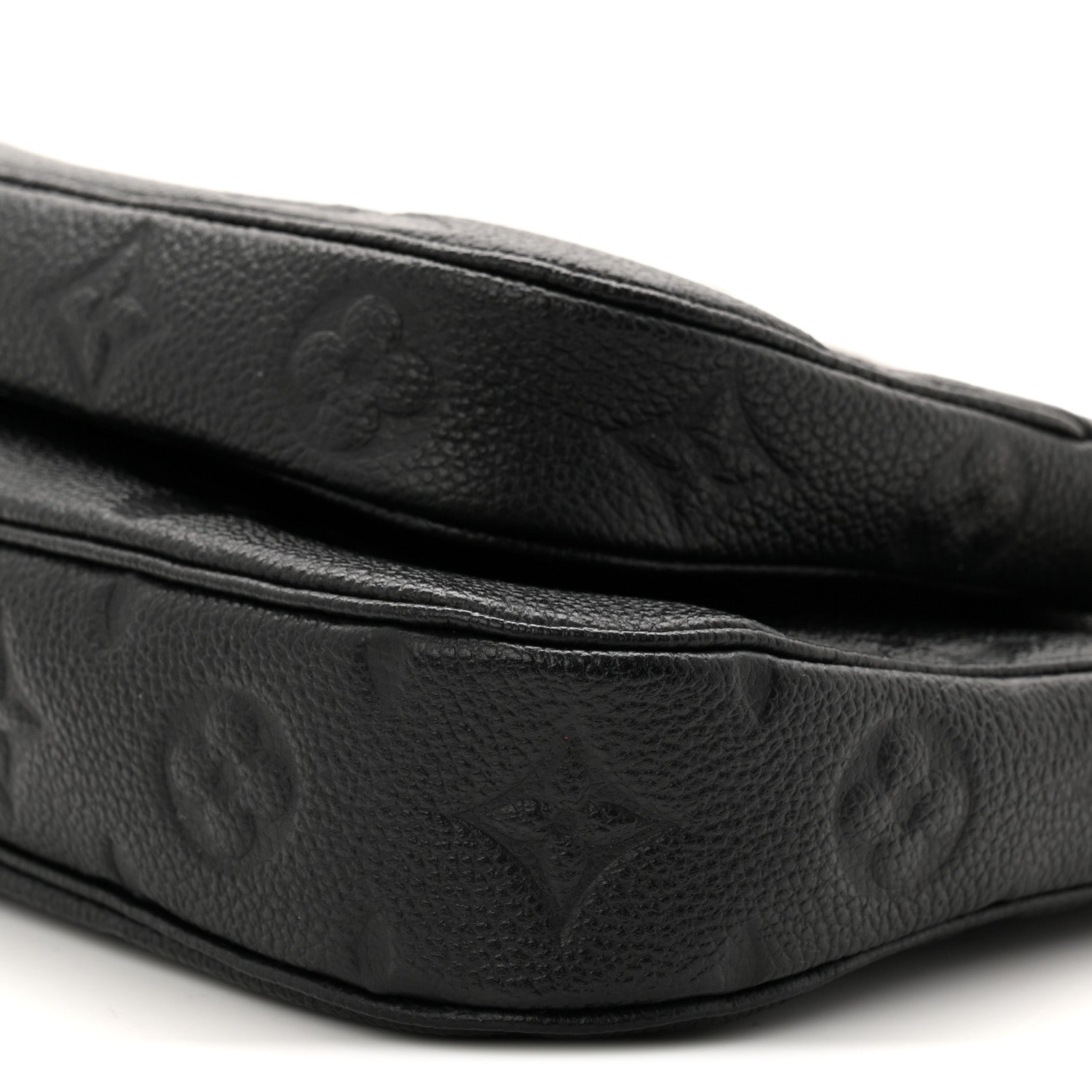 Empreinte Monogram Giant Multi Pochette Accessories Black