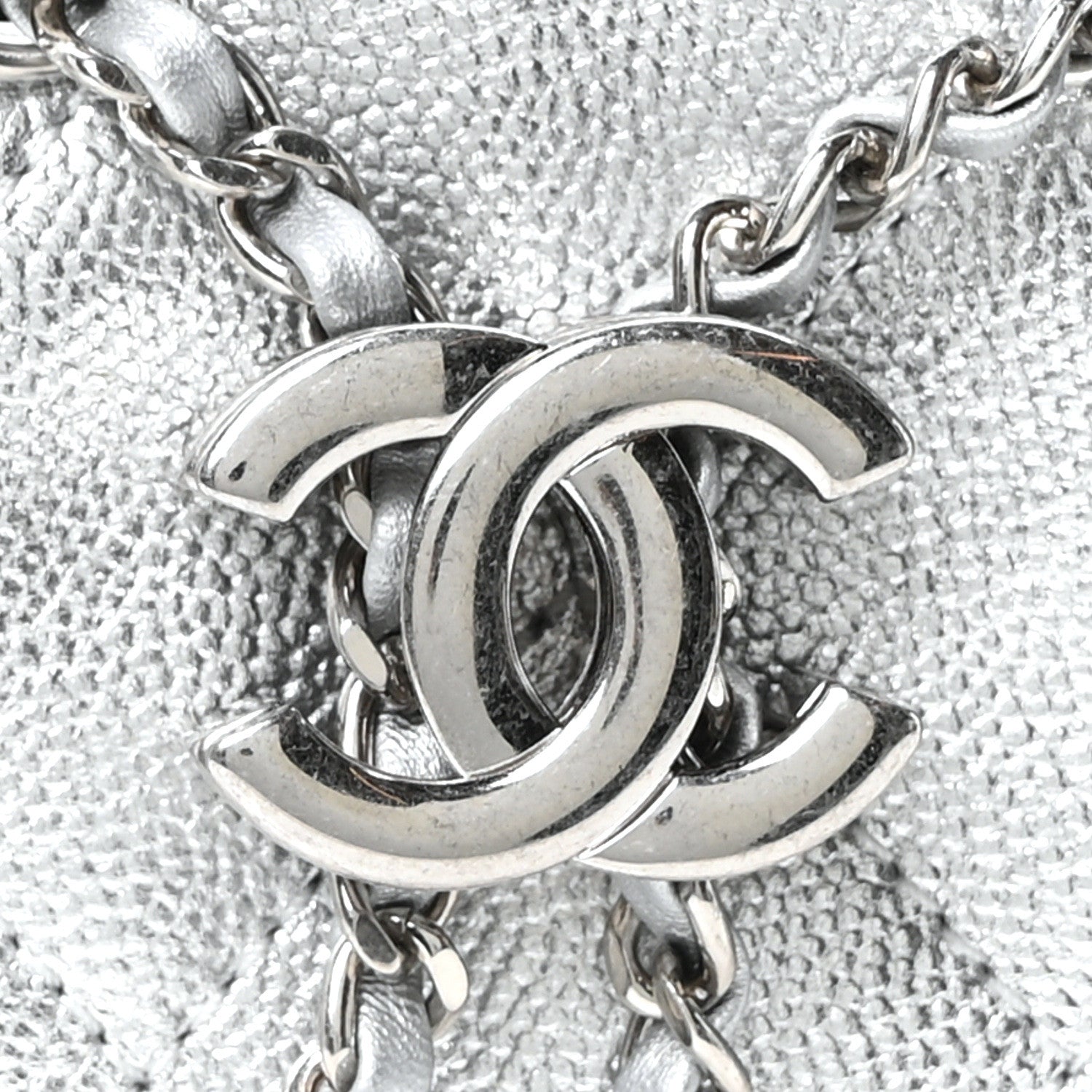 Metallic Caviar Quilted Mini Chanel 25 Handbag Silver