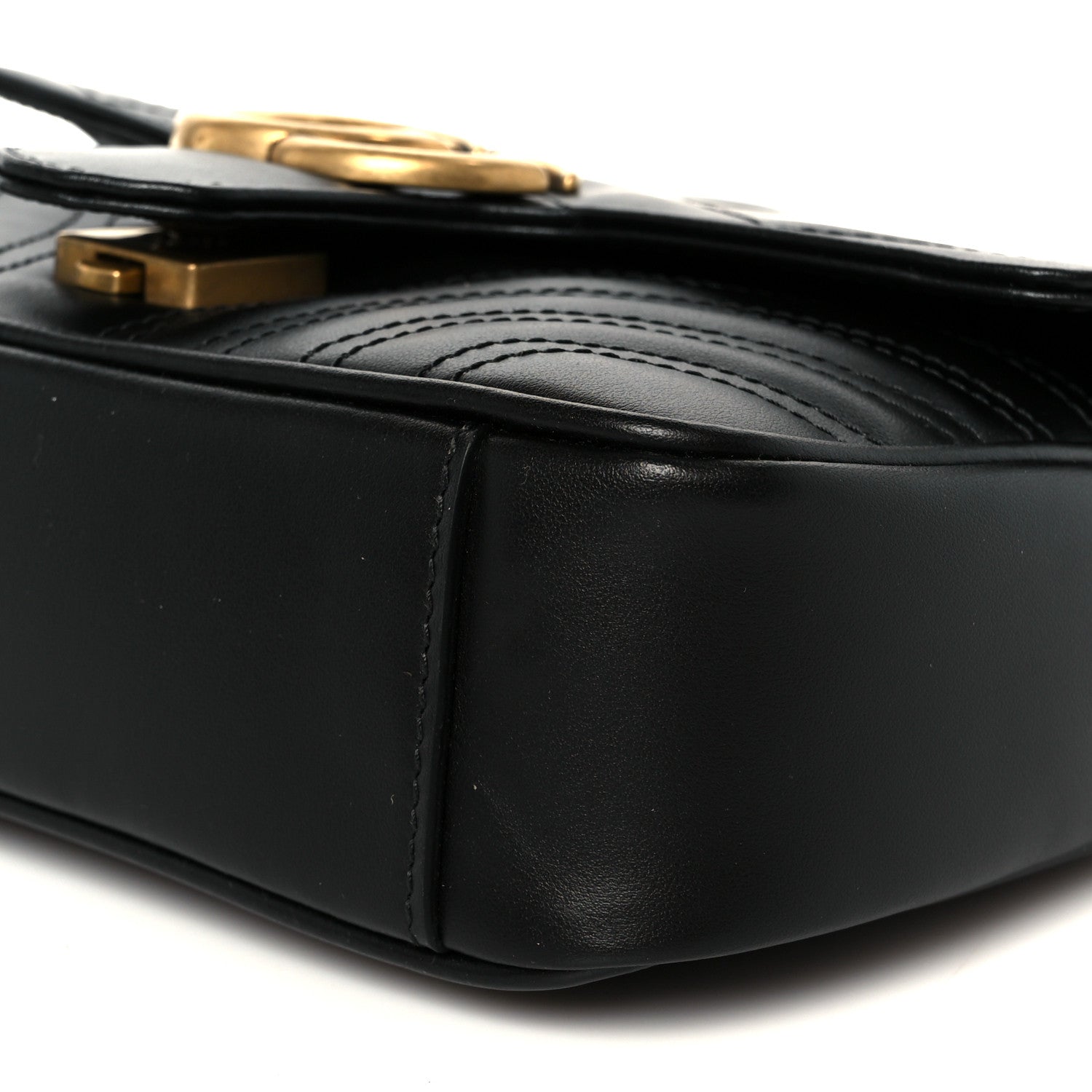 Calfskin Matelasse Mini GG Marmont Shoulder Bag Black