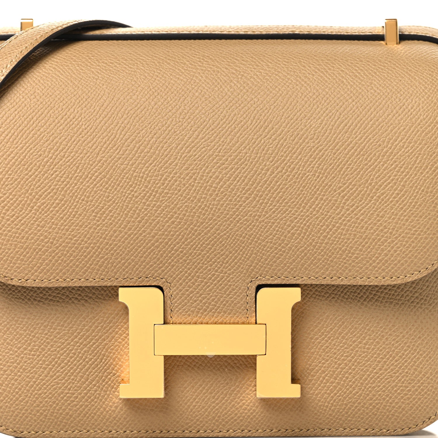 Epsom Constance 18 Poussiere