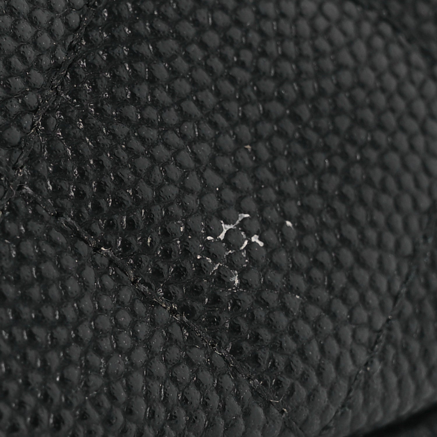Caviar Quilted Small Curvy Pouch Cosmetic Case Black