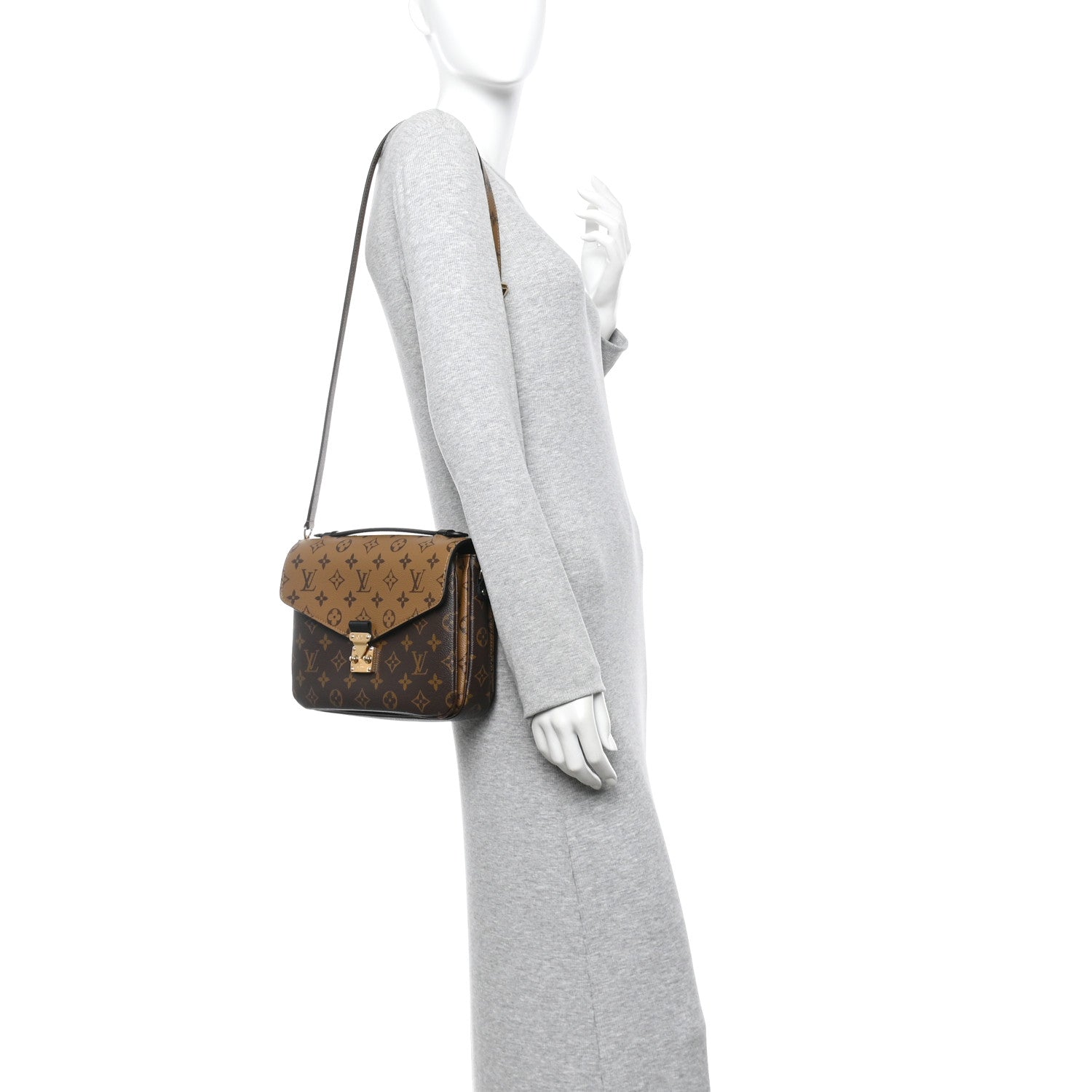 Reverse Monogram Pochette Metis