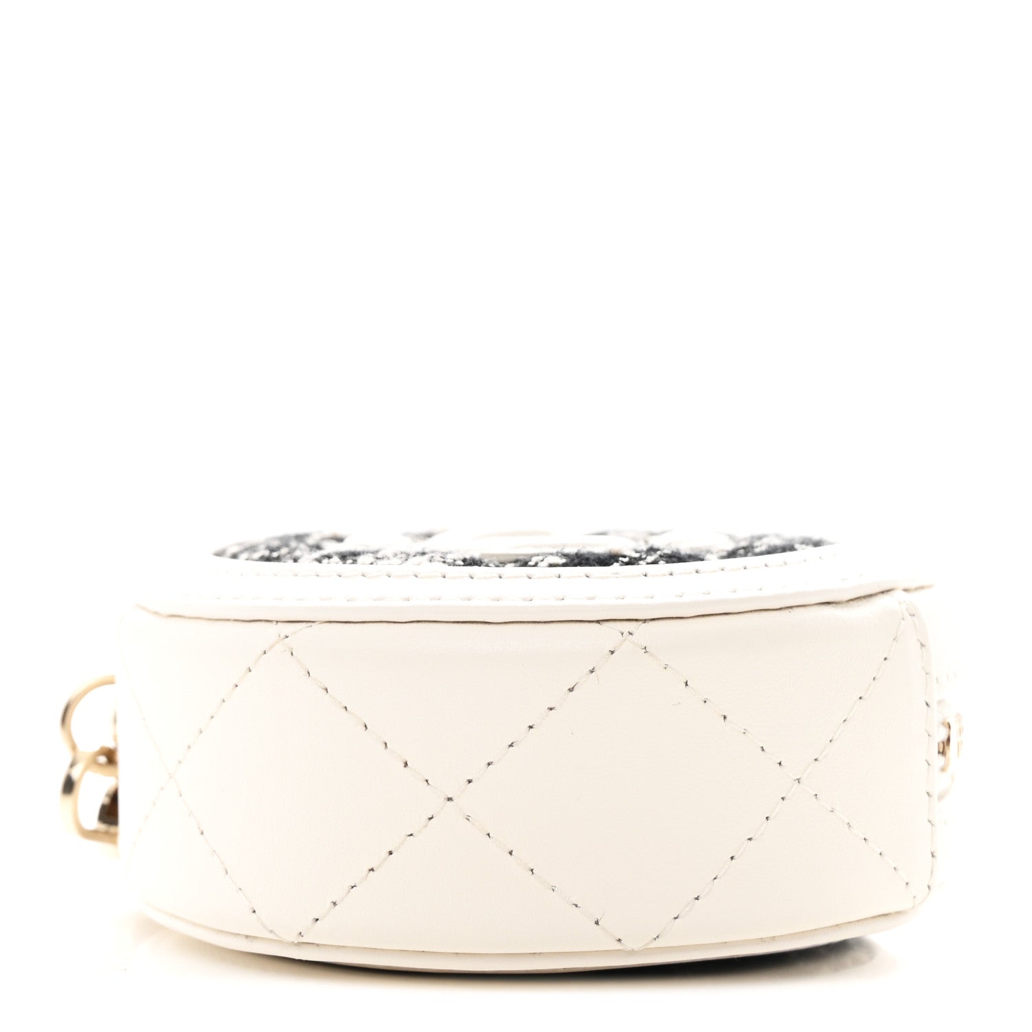 Tweed Quilted Round Filigree Pouch With Chain White Black