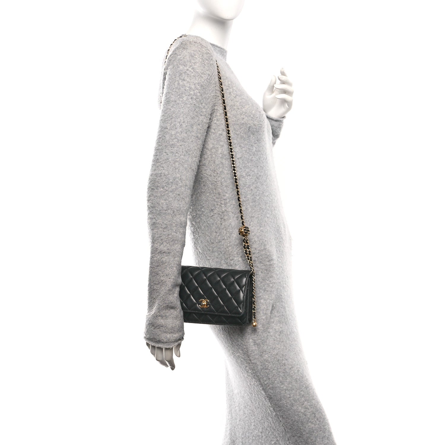 Lambskin Quilted CC Pearl Crush Wallet on Chain WOC Black