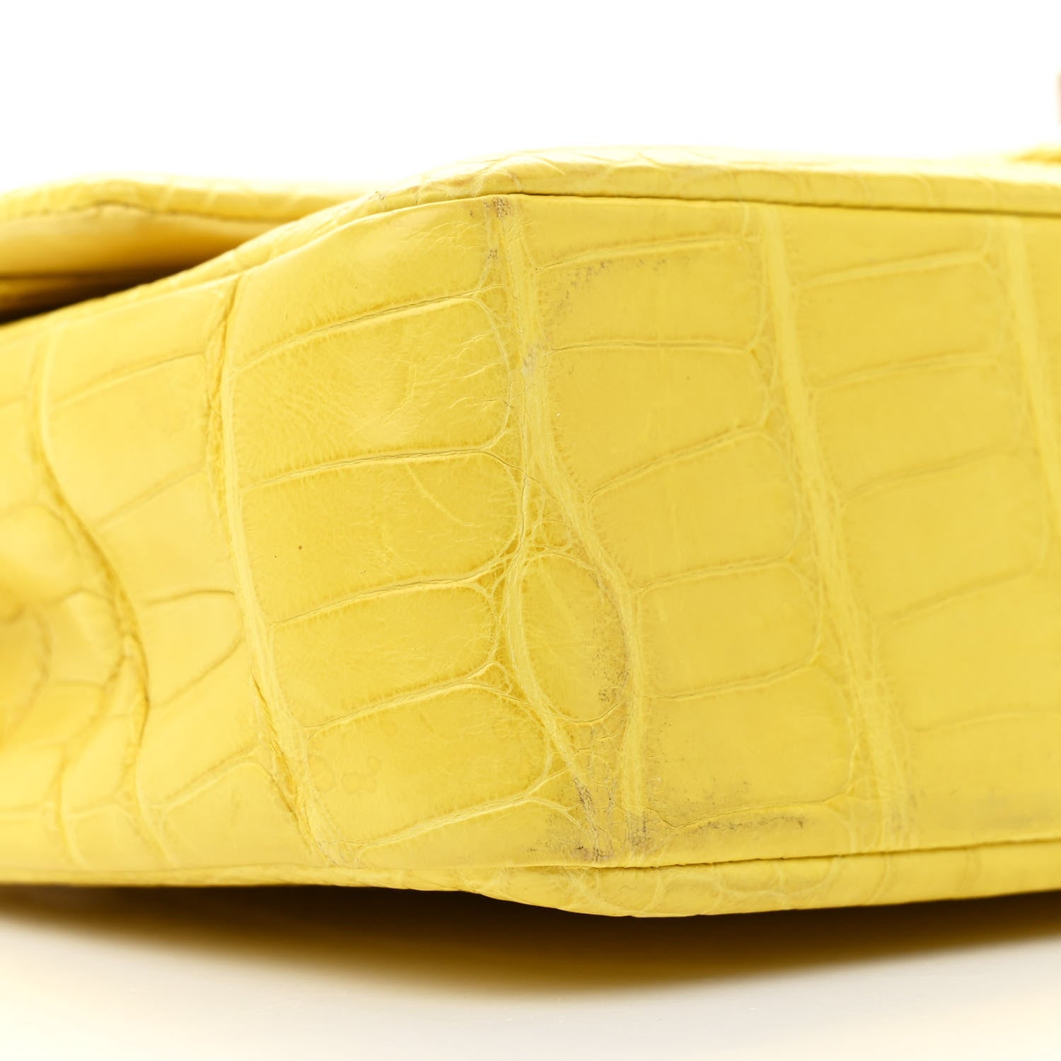 Alligator Medium Double Flap Yellow