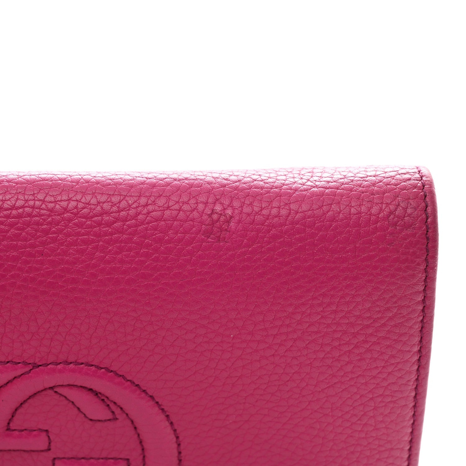Pebbled Calfskin Soho Wallet on Chain Bright Bougainvillea