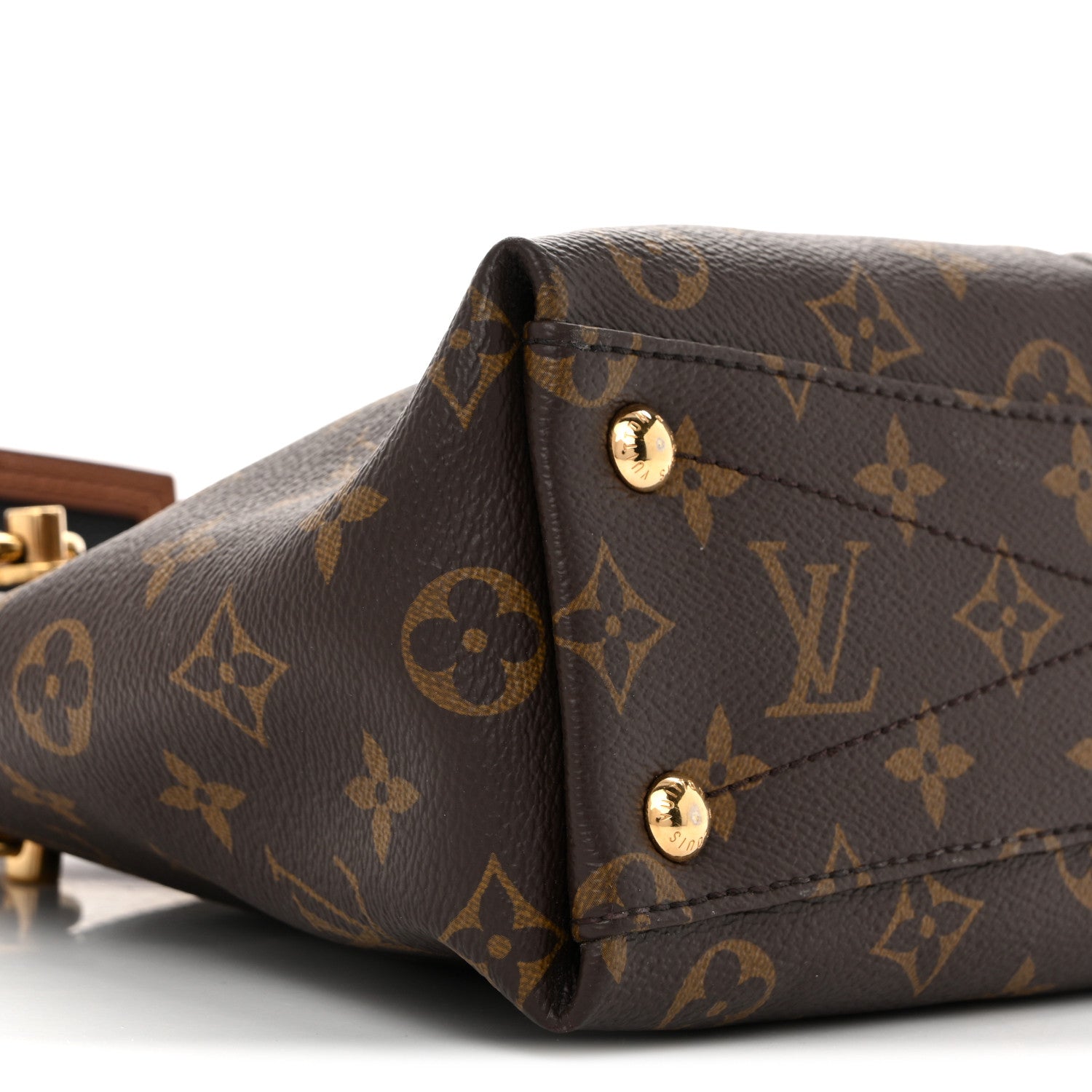 Monogram V Tote BB Black