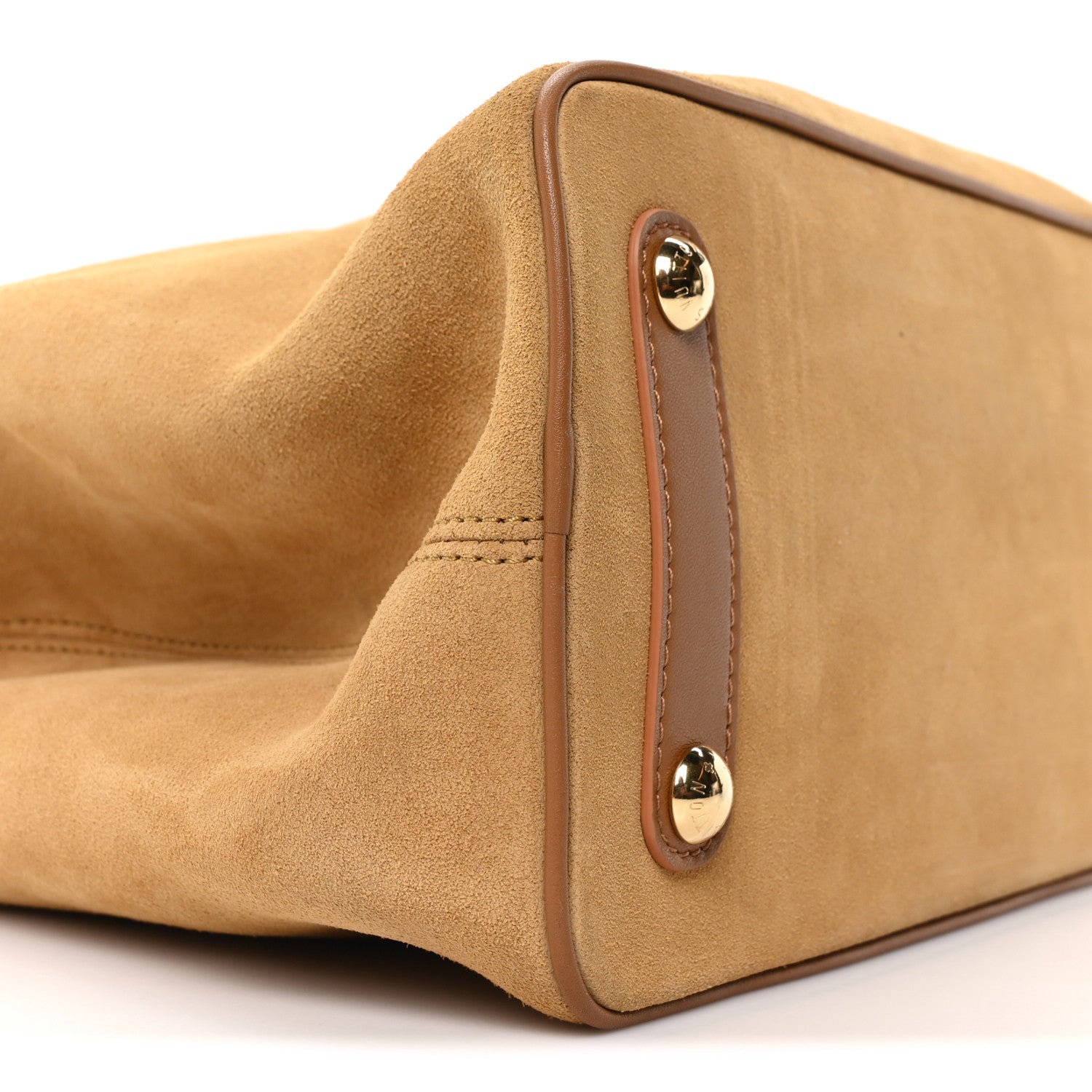 Suede Calfskin Shearling Capucines GM Souple Beige