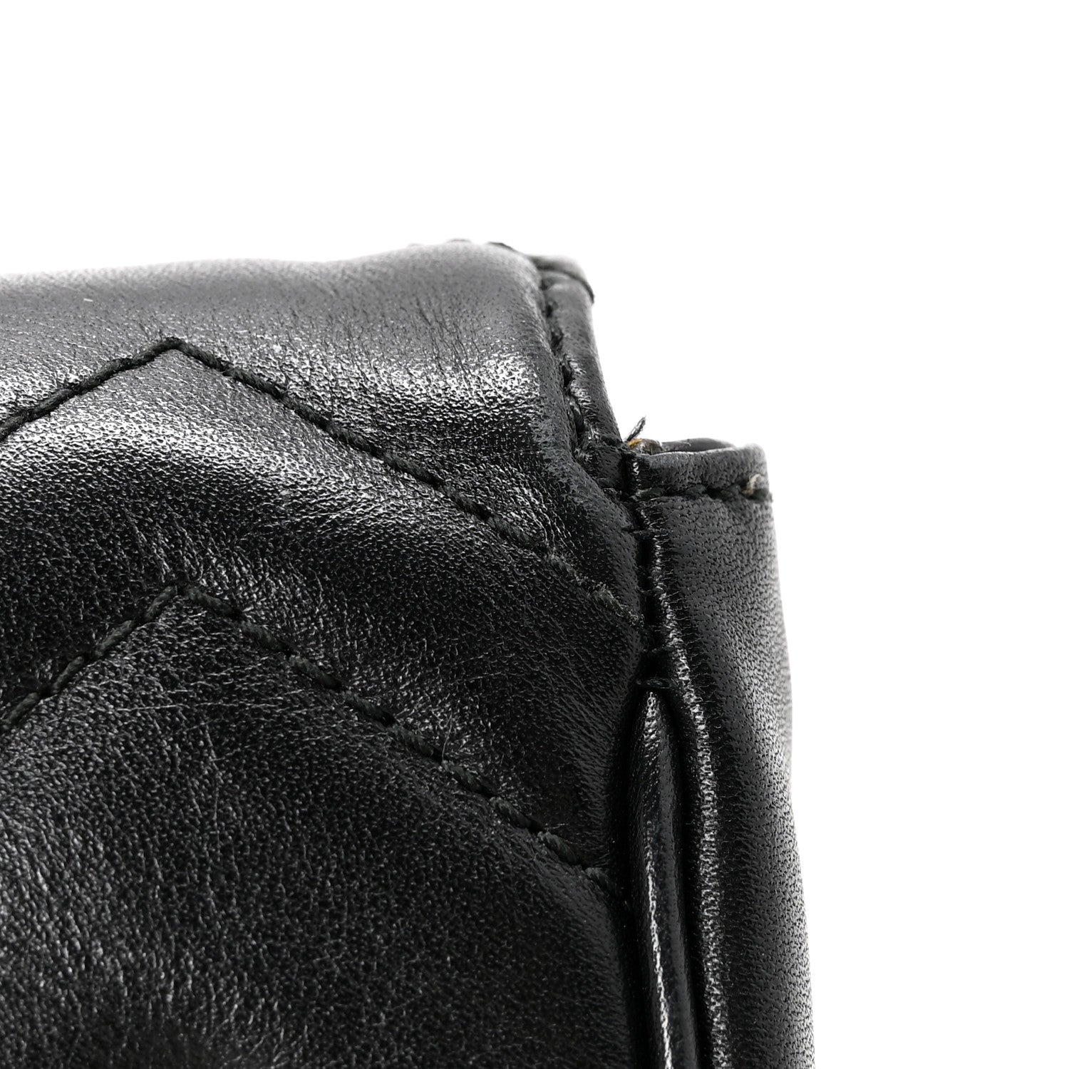 Calfskin Matelasse Super Mini GG Marmont Shoulder Bag Black