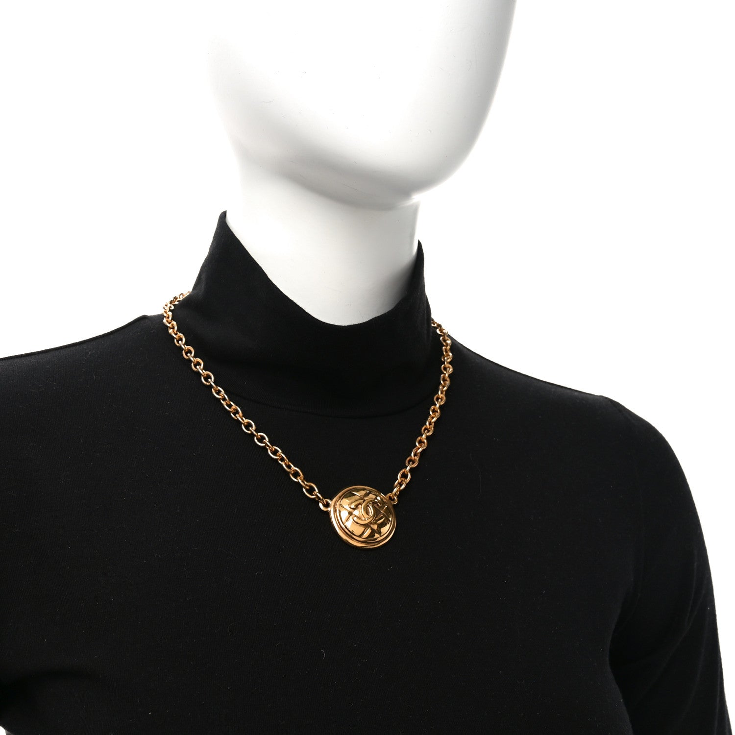 Quilted CC Pendant Chain Necklace Gold