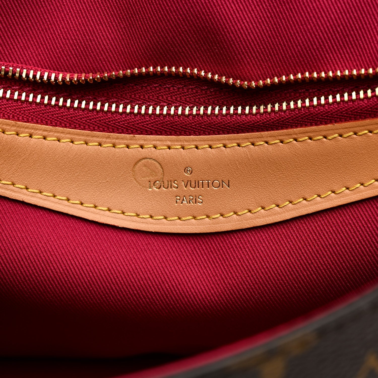 Monogram Diane Fuchsia