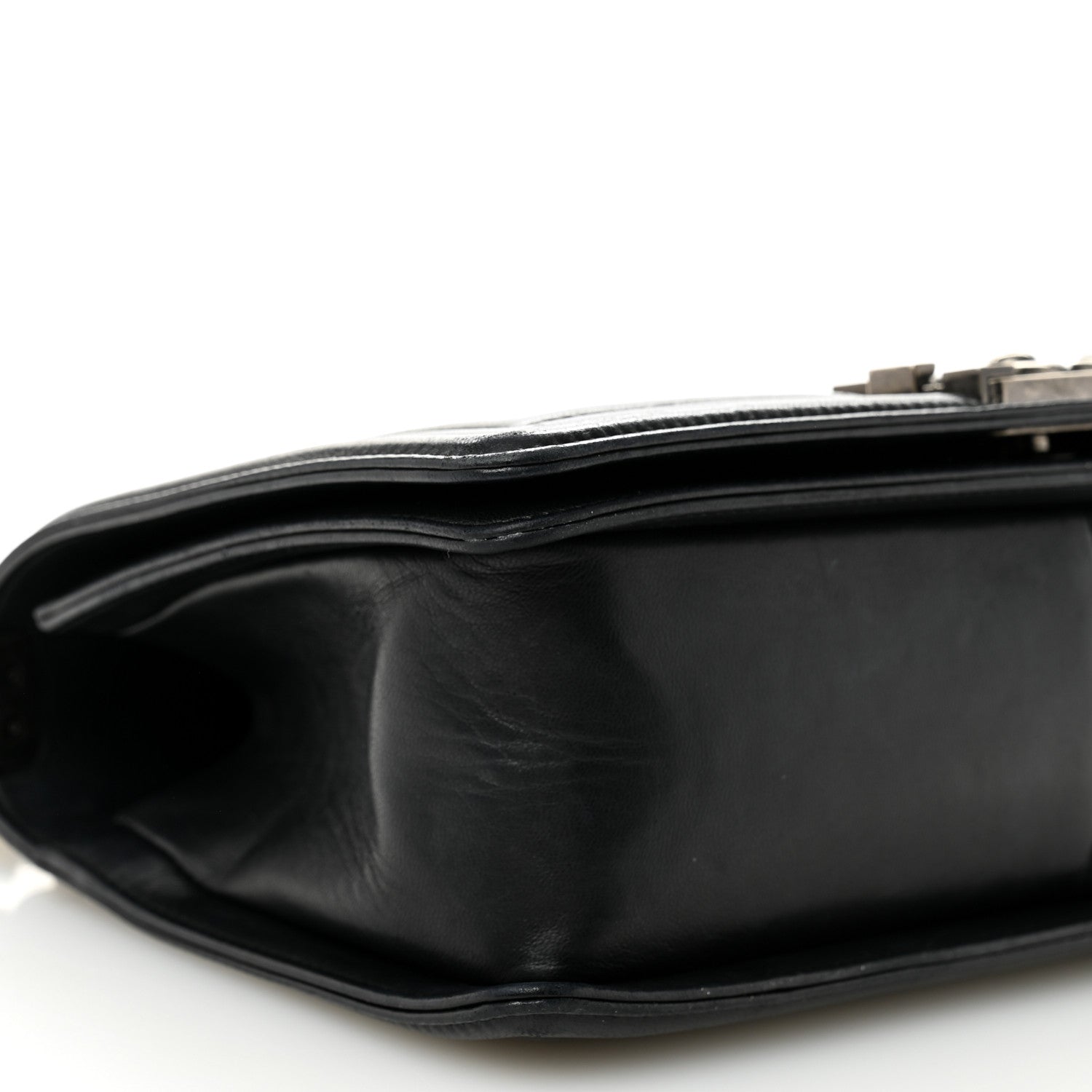 Lambskin Quilted Medium Boy Flap Black