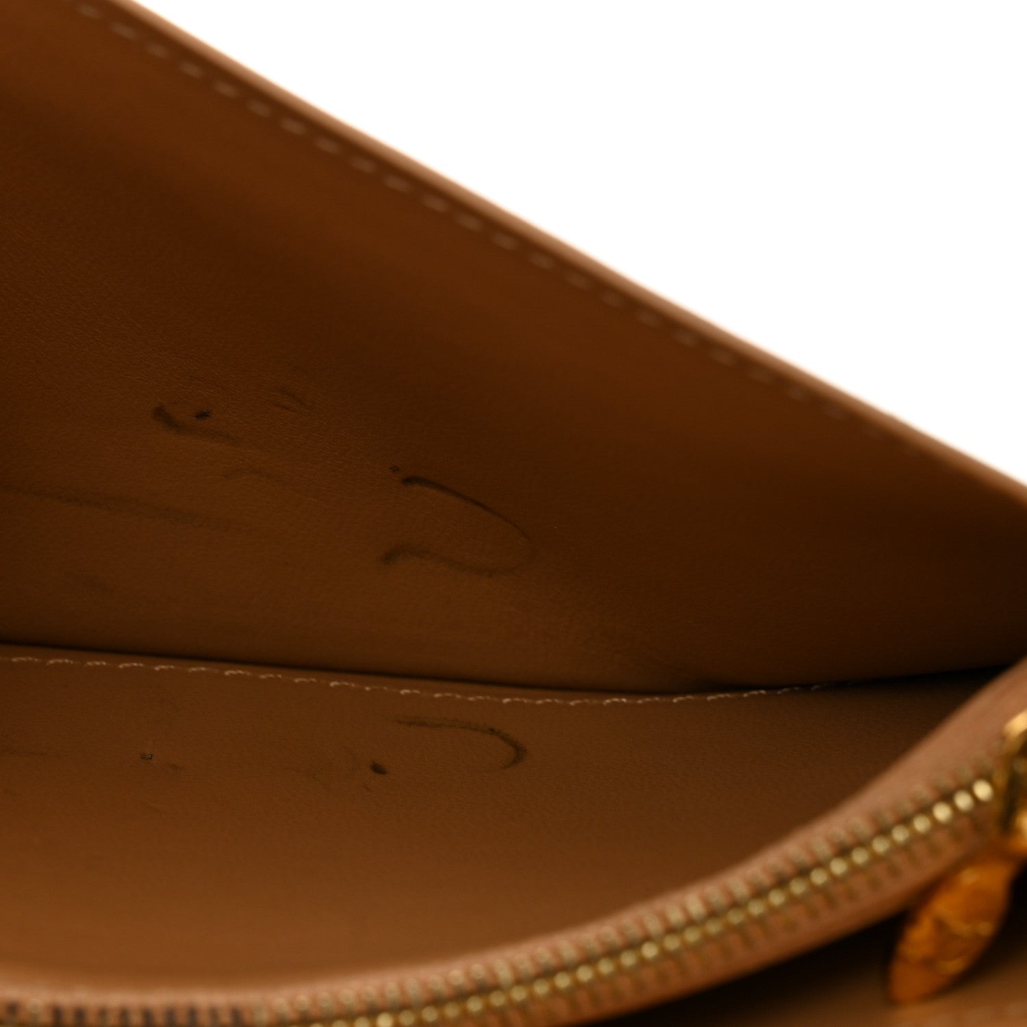 Taurillon LV Vertical Capucines Wallet Black Arizona