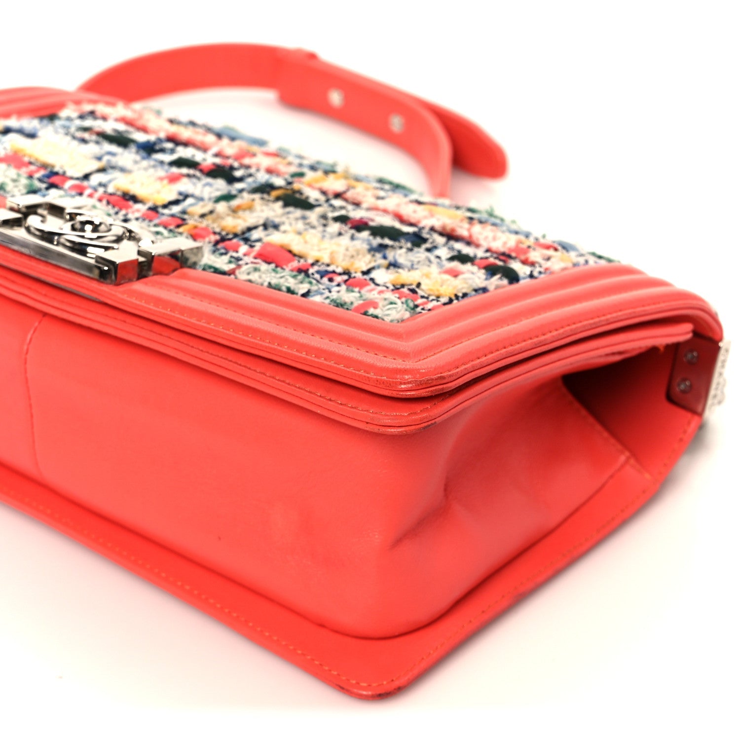 Lambskin Tweed Medium Boy Flap Coral